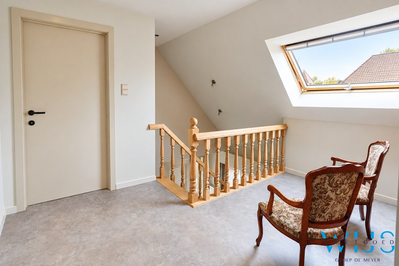 Royaal wonen met maar liefst 910 m² aan multifunctionele bijgebouwen! 