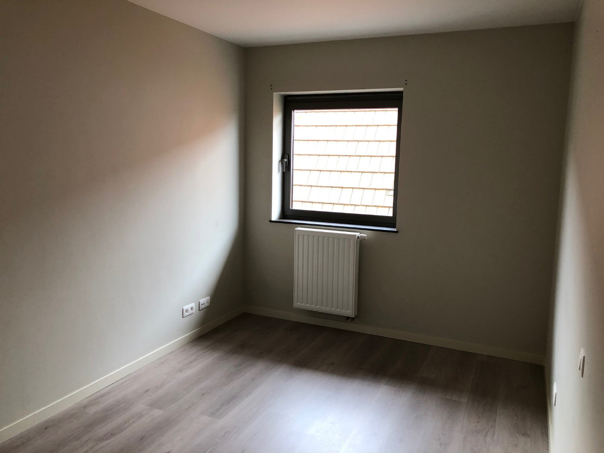 2 slaapkamer appartement op strategische locatie (incl. ondergrondse parking !!). 