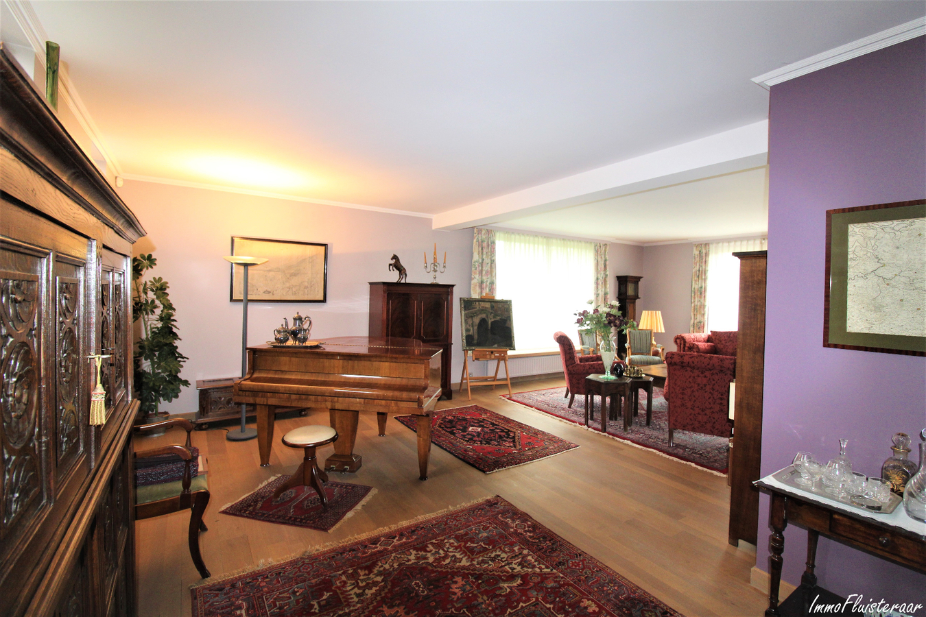 Magnifique propriété avec grande habitation, écuries, salle polyvalente, terrain à bâtir et prairies sur environ 1,67ha à Ellezelles (Hainaut) 