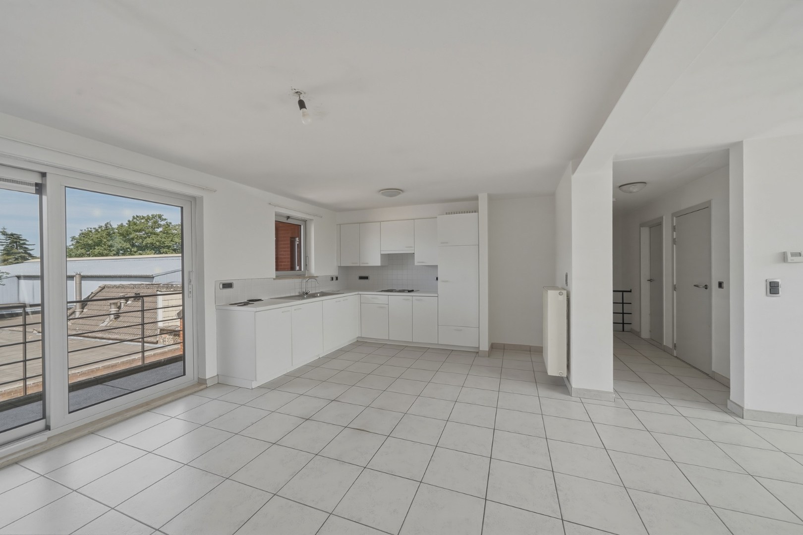 Opbrengsteigendom met 3 verhuurde appartementen in Oudenburg 