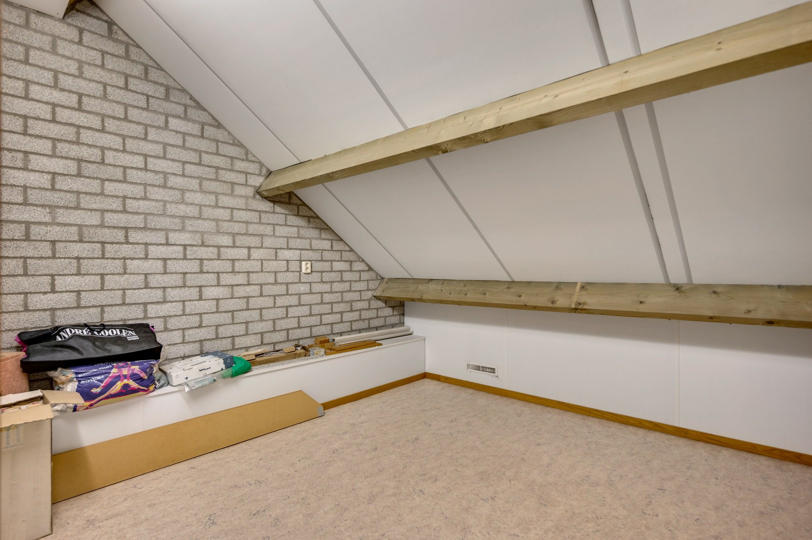 Eengezinswoning te koop in Weert