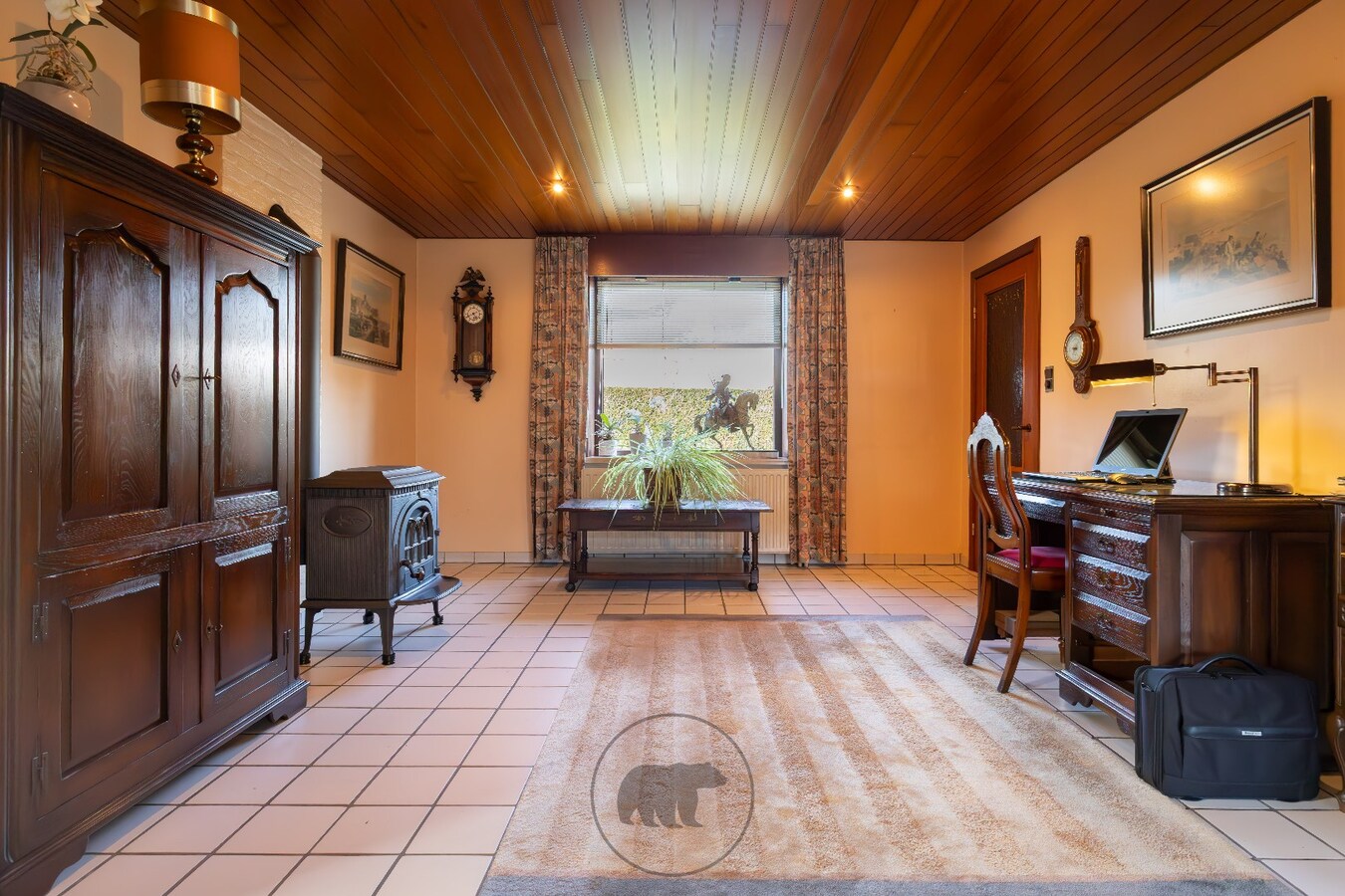 Landelijke woning met co-housing en professionele mogelijkheden. 