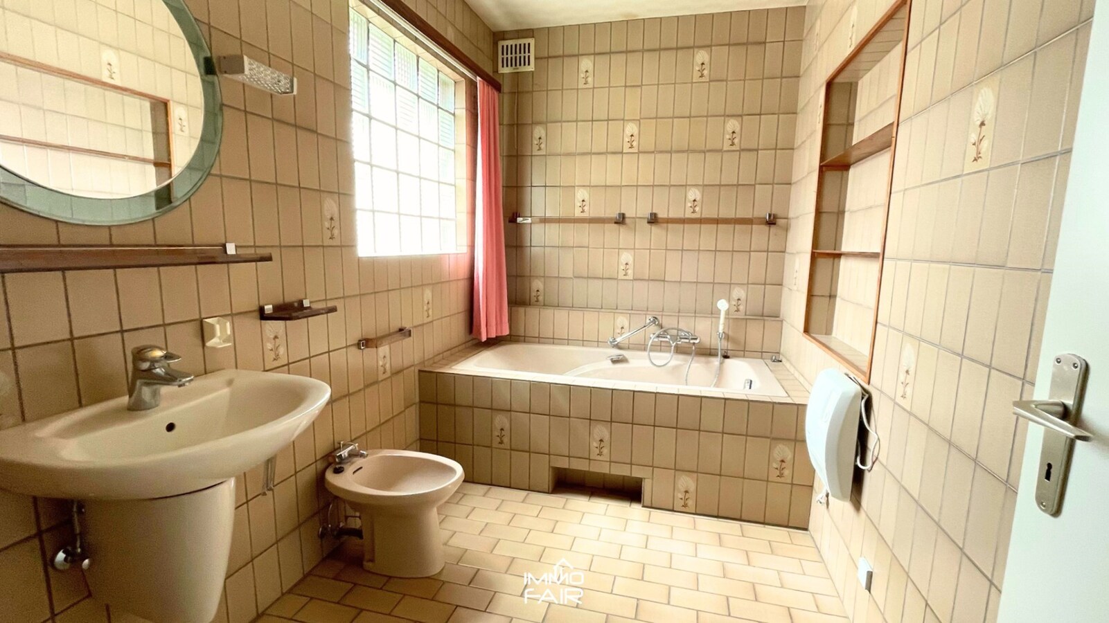 Ruime, budgetvriendelijke gezinswoning op perceel van 752 m² 