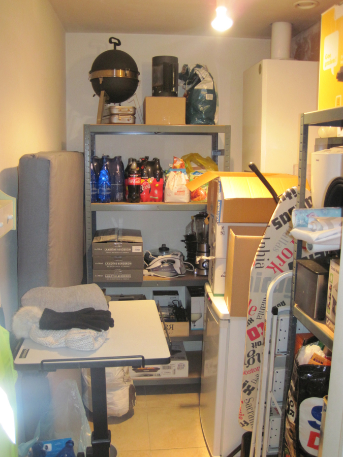 Bijzonder ruim 1-slp-appartement. Met terras. Met garage. 