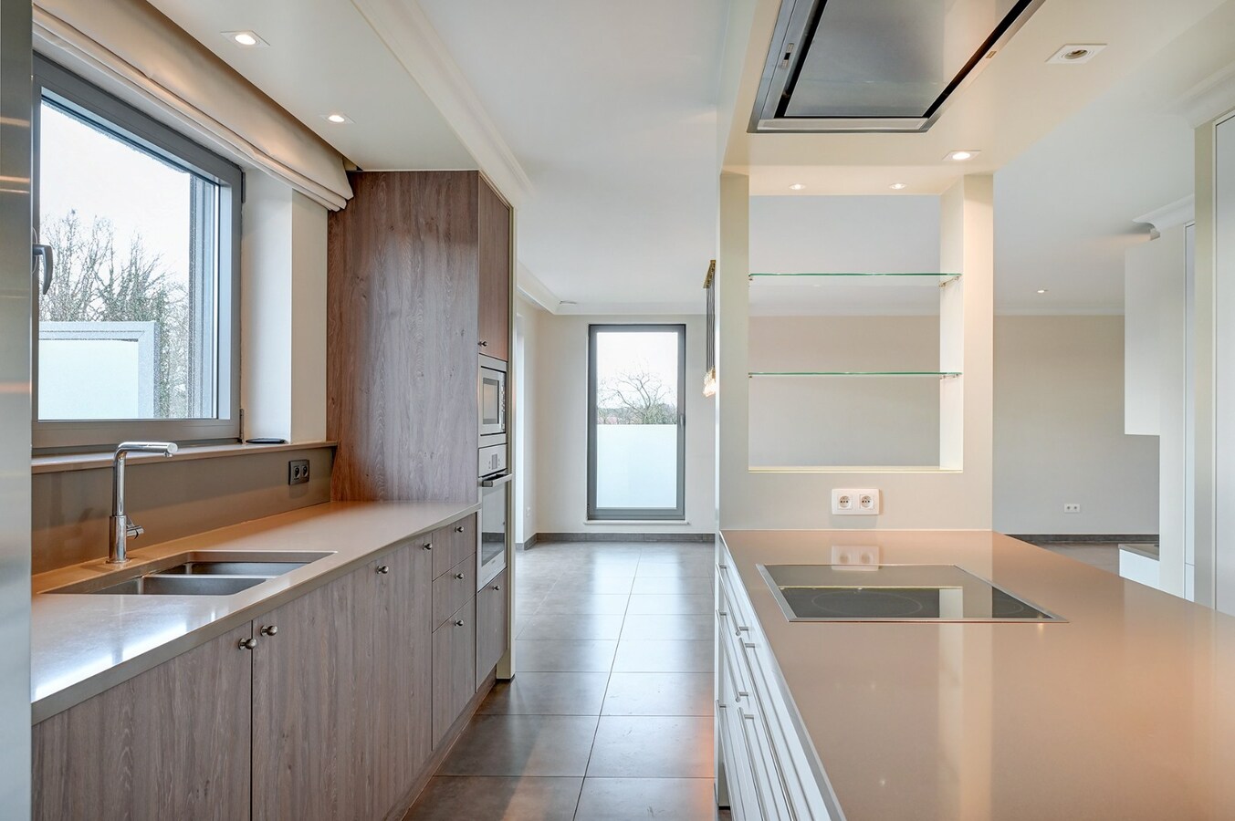 Centraal gelegen penthouse met grote terrassen 