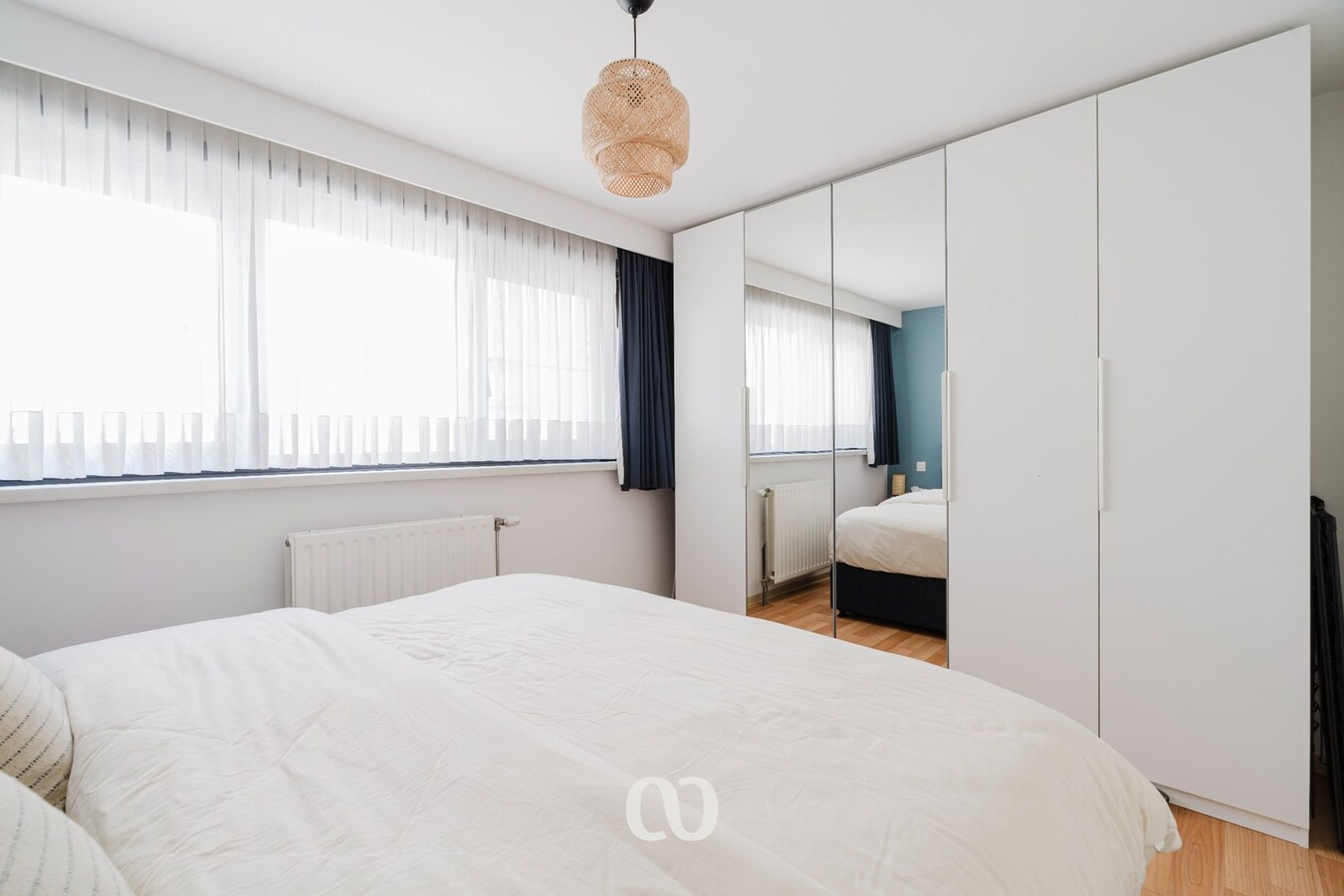 Instapklaar appartement met groot terras 