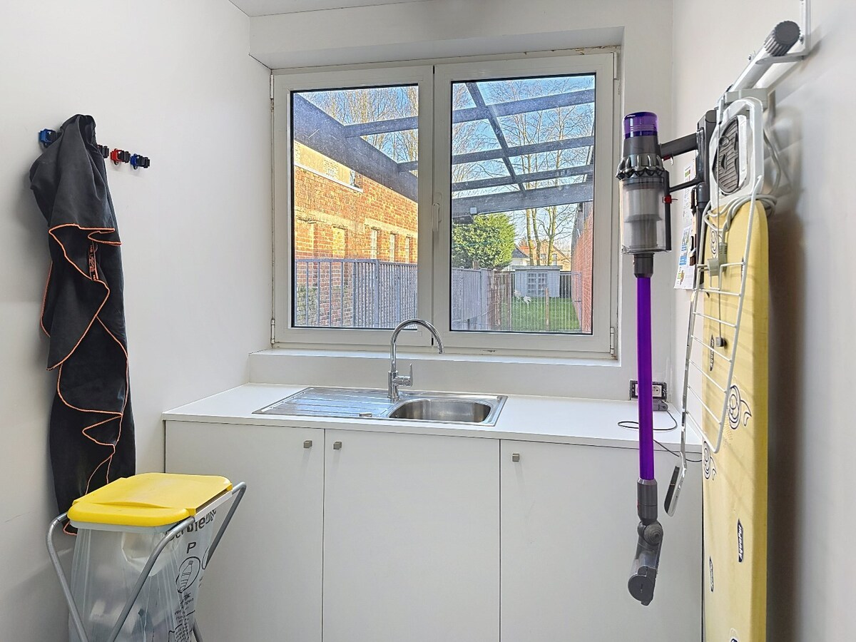 Instapklare, energiezuinige woning in Izegem met twee slaapkamers 