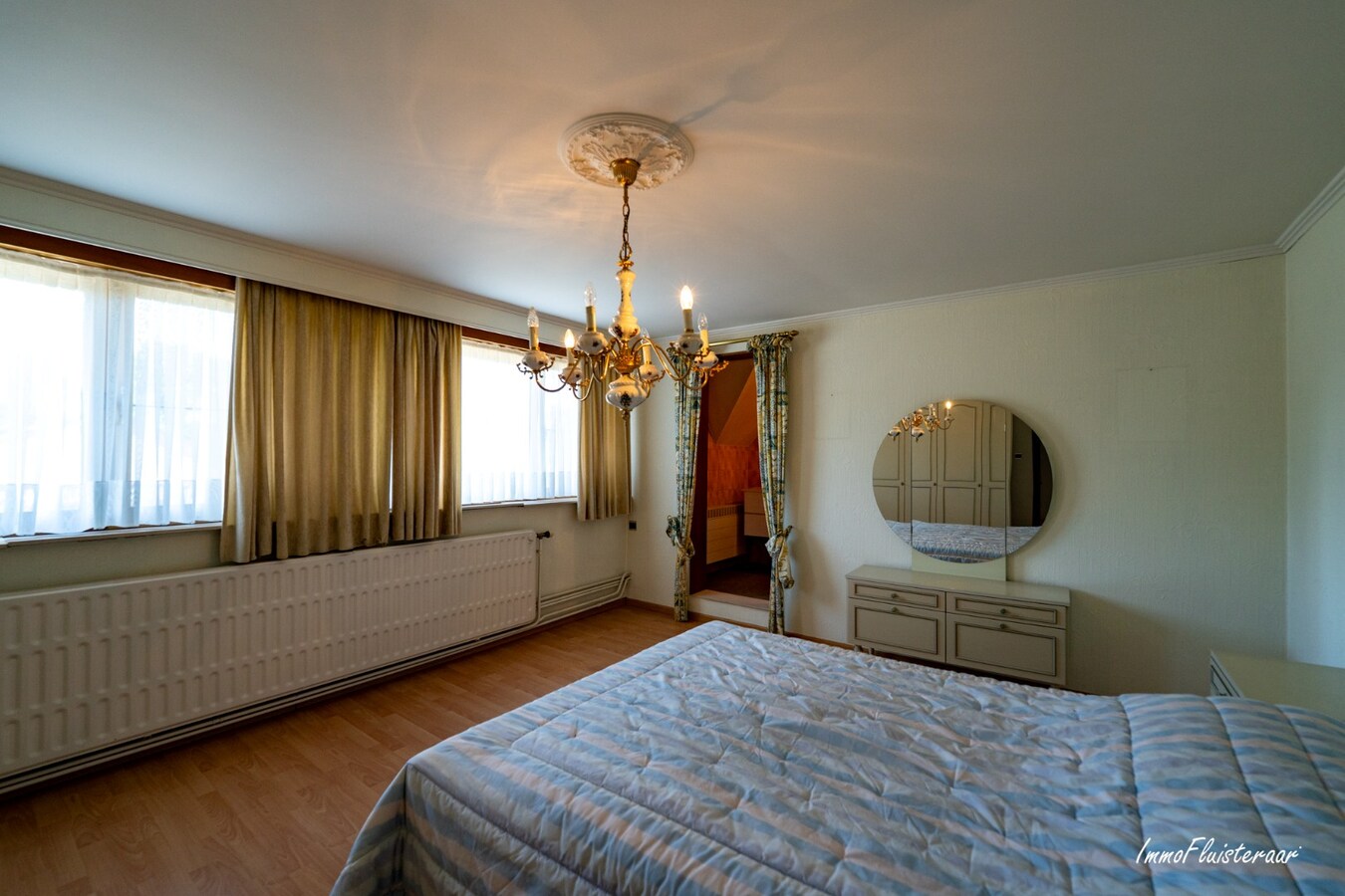 Ruime woning met loods op ca. 1ha te Lummen 