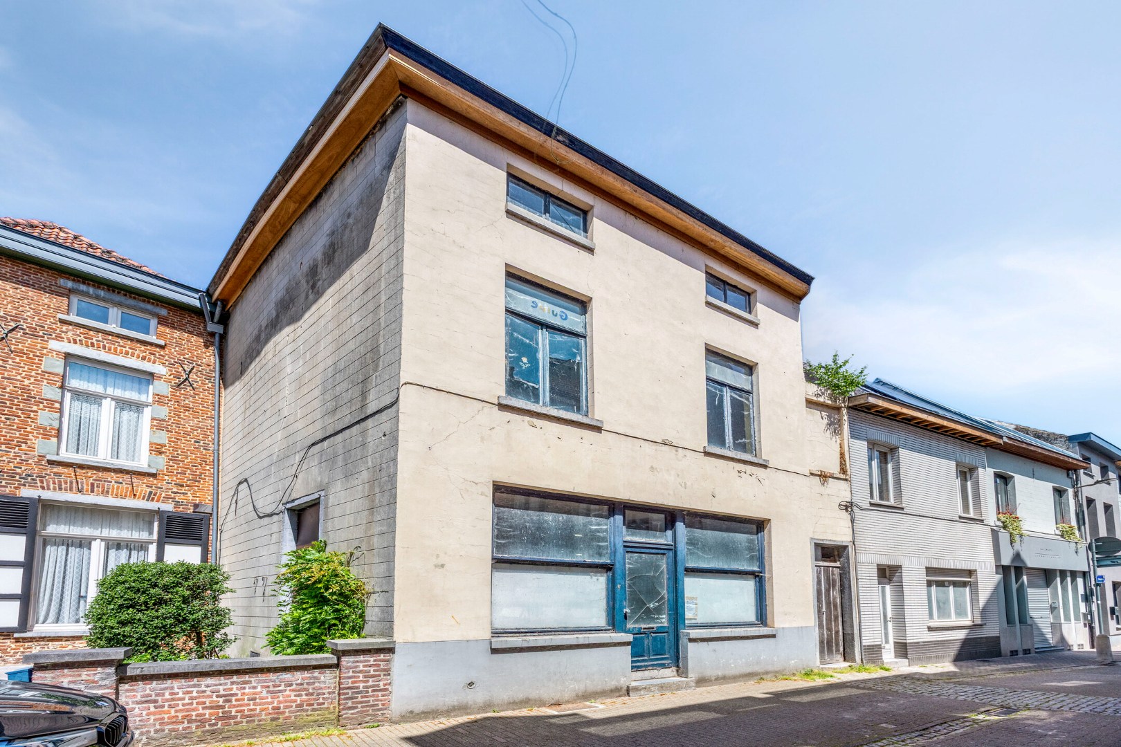 Te renoveren woning met stadstuin in hartje Halle 