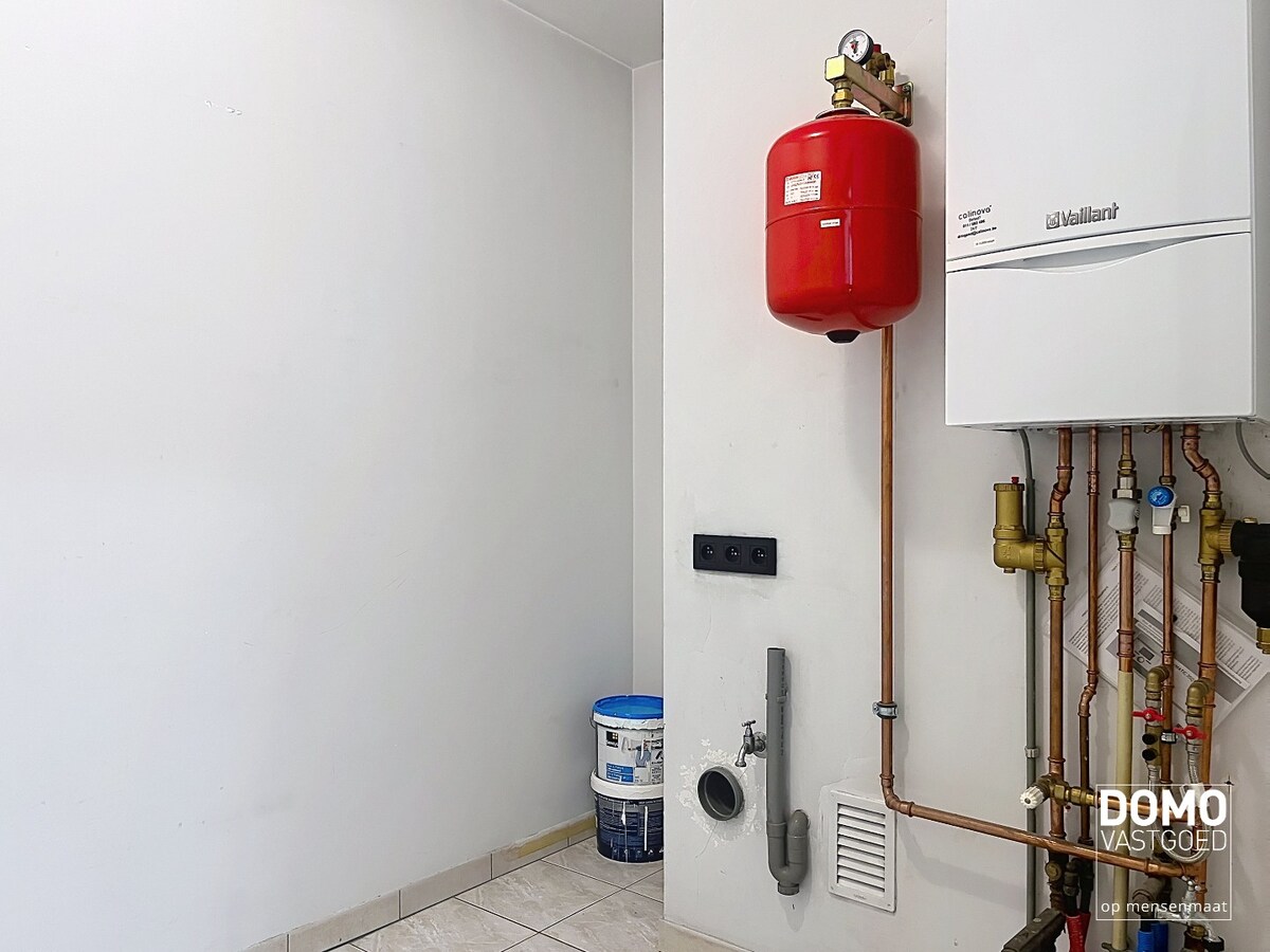 RUIM APPARTEMENT MET 3 SLAAPKAMERS EN TERRAS TE HASSELT 