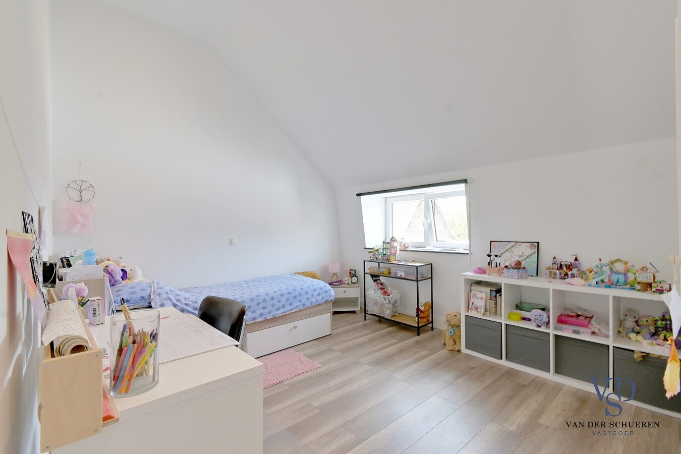 Comfortabele woning met tuin op topligging in Gavere. 