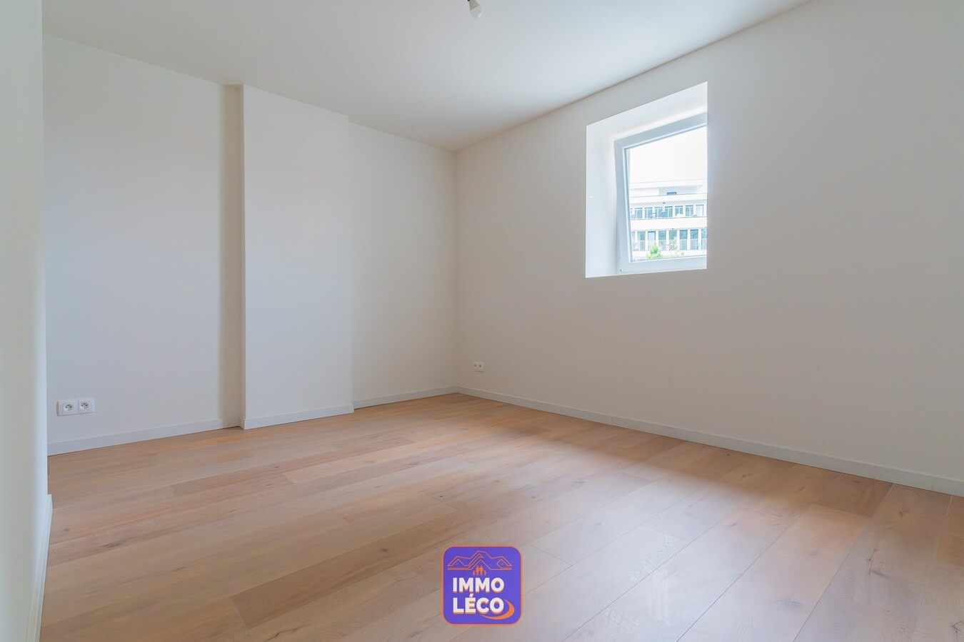 Maison rénovée en 2024, dans le centre. 