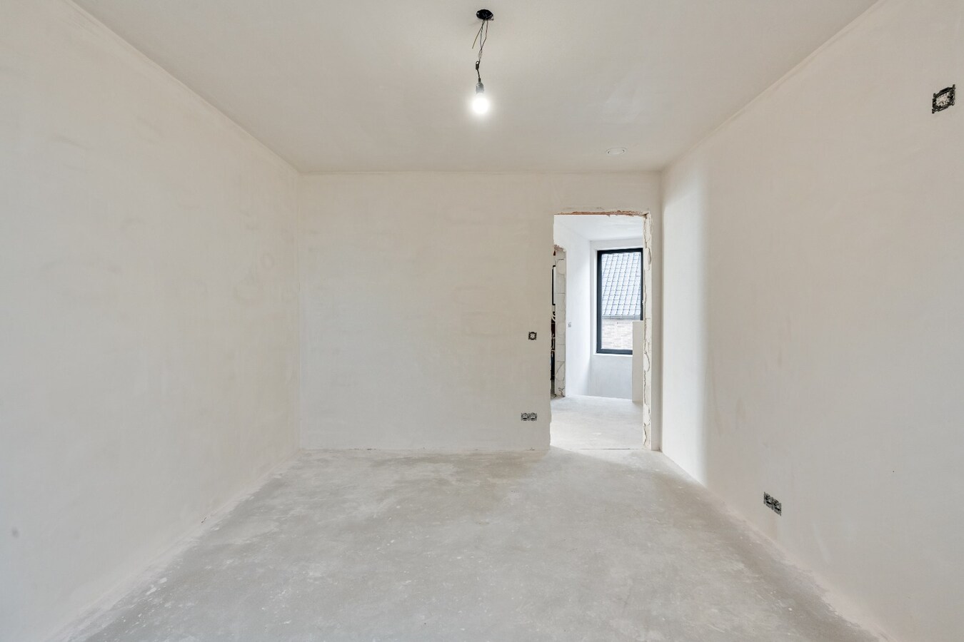 Duurzame BEN-nieuwbouwwoning casco+ met 4 slpk en zuidgerichte tuin. 