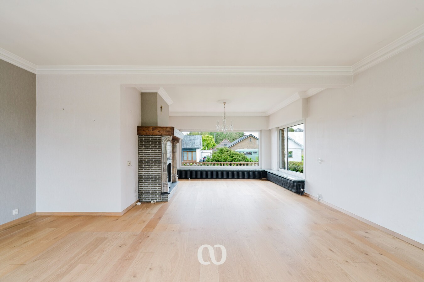 Bungalow met prachtig uitzicht en volledige onderkeldering in Heurne 