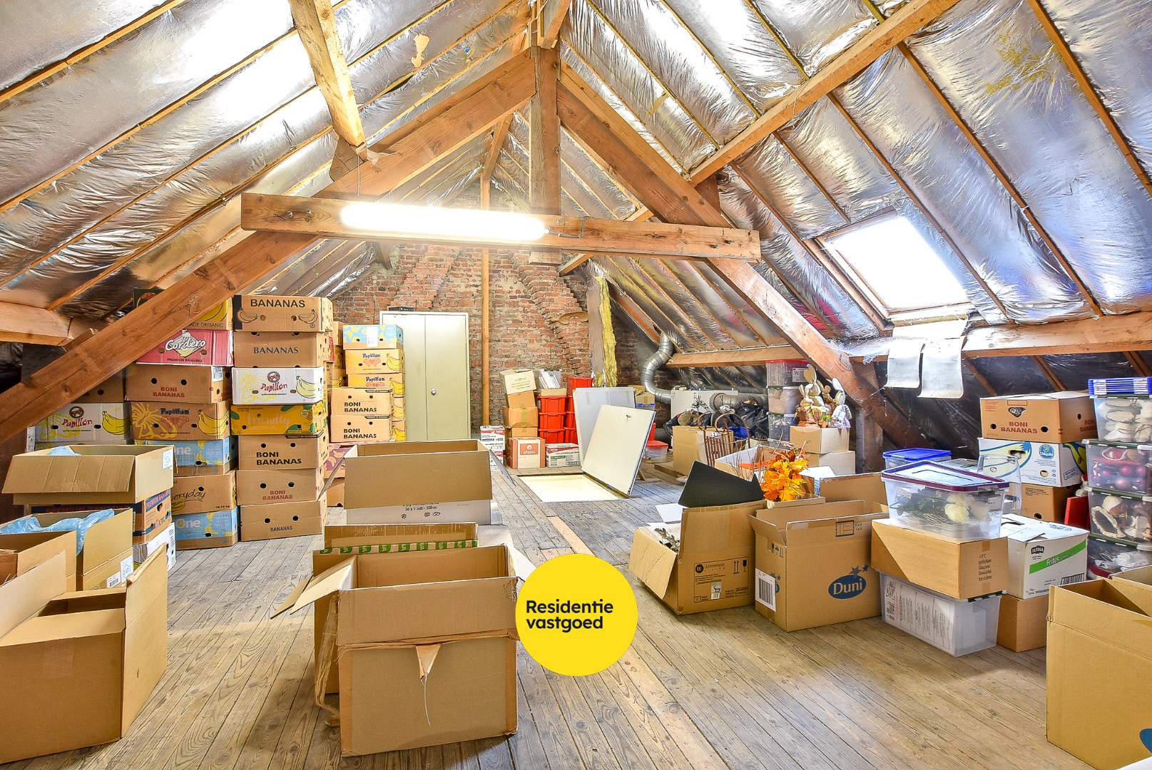 Restaurant 'De Haven' volledig gebouw met mogelijheden vlakbij de kaai gelegen op 313 m². 