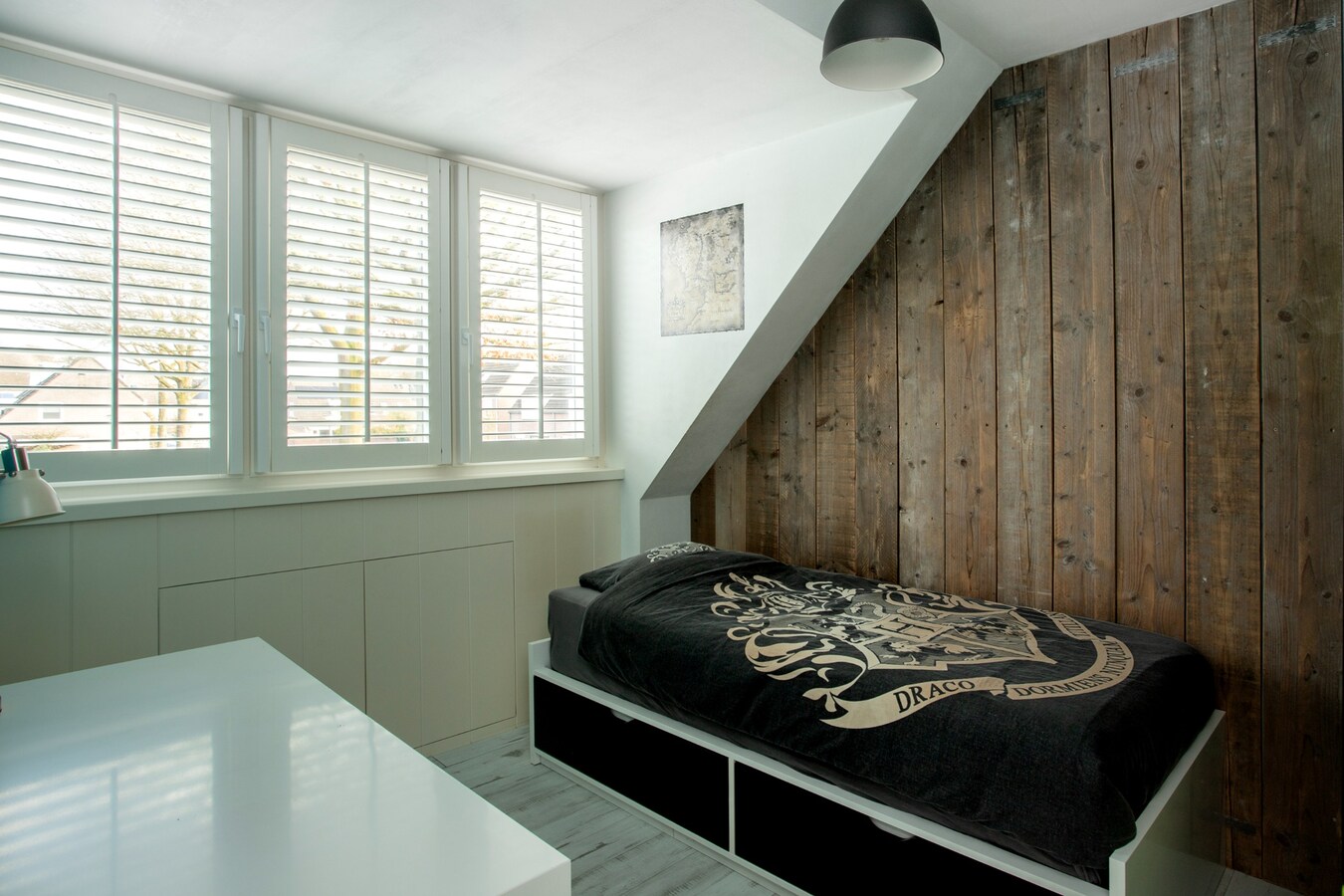 Ben je op zoek naar een ruime en veelzijdige woning op een rustige, kindvriendelijke locatie? 