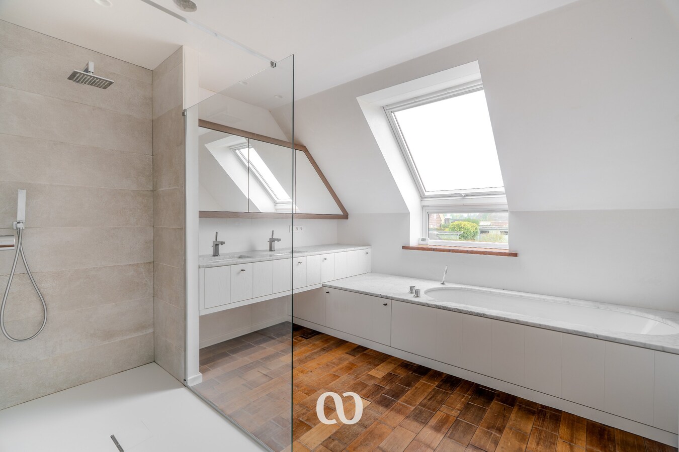 Exclusieve, energiezuinige villa met 4 slaapkamers en panoramisch zicht 