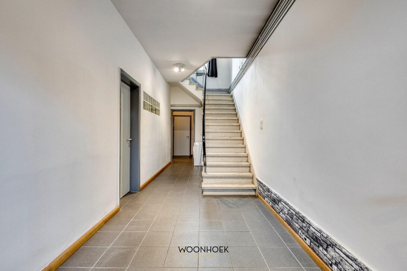 Centraal gelegen woning met 2 badkamers te Zele! 