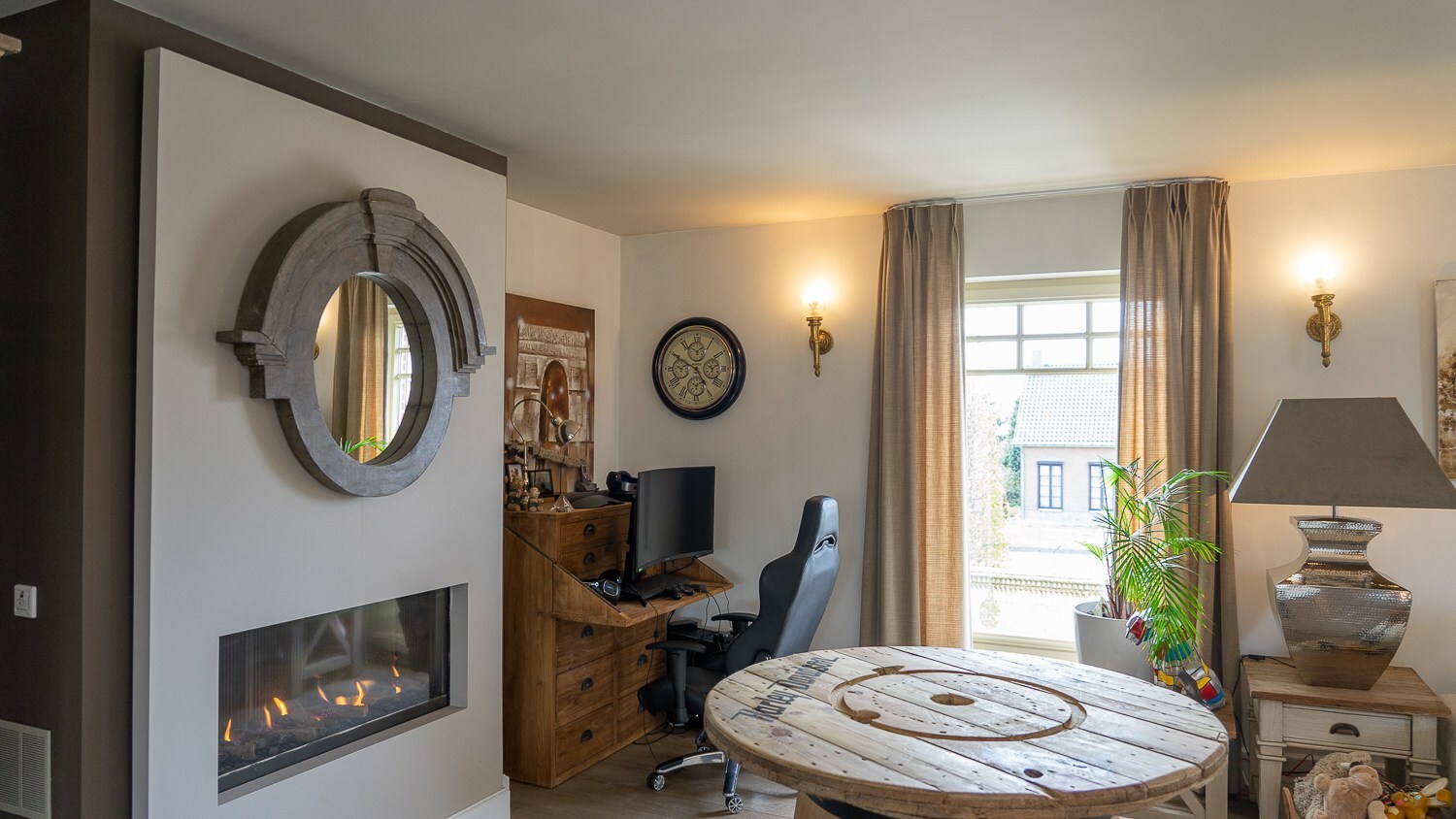 Handelscomplex / Praktijk / Showroom / Horeca / Wellnesskliniek / Villa/ ...op 4.367 m². 