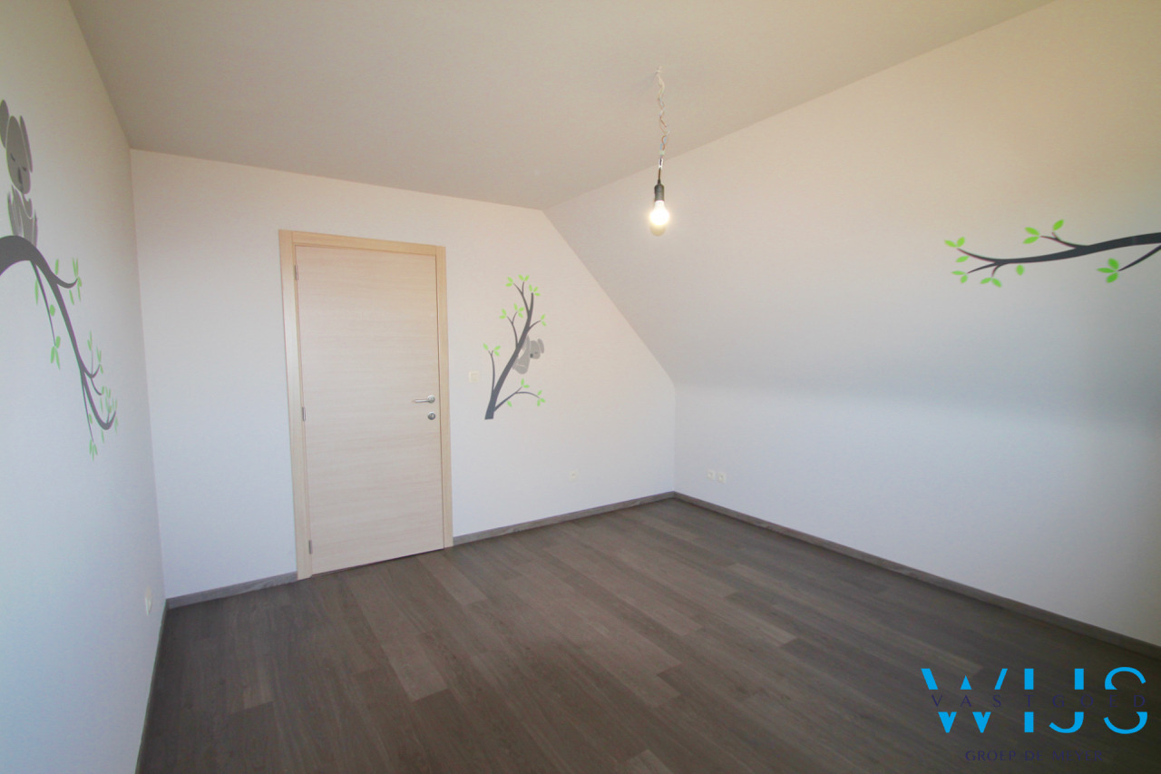 Landelijk gelegen tijdloos woonhuis te Ertvelde ! 