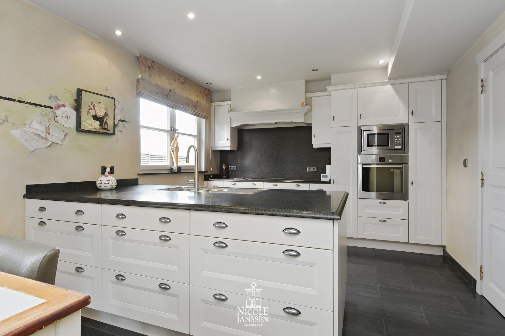 Volledig ingerichte keuken 