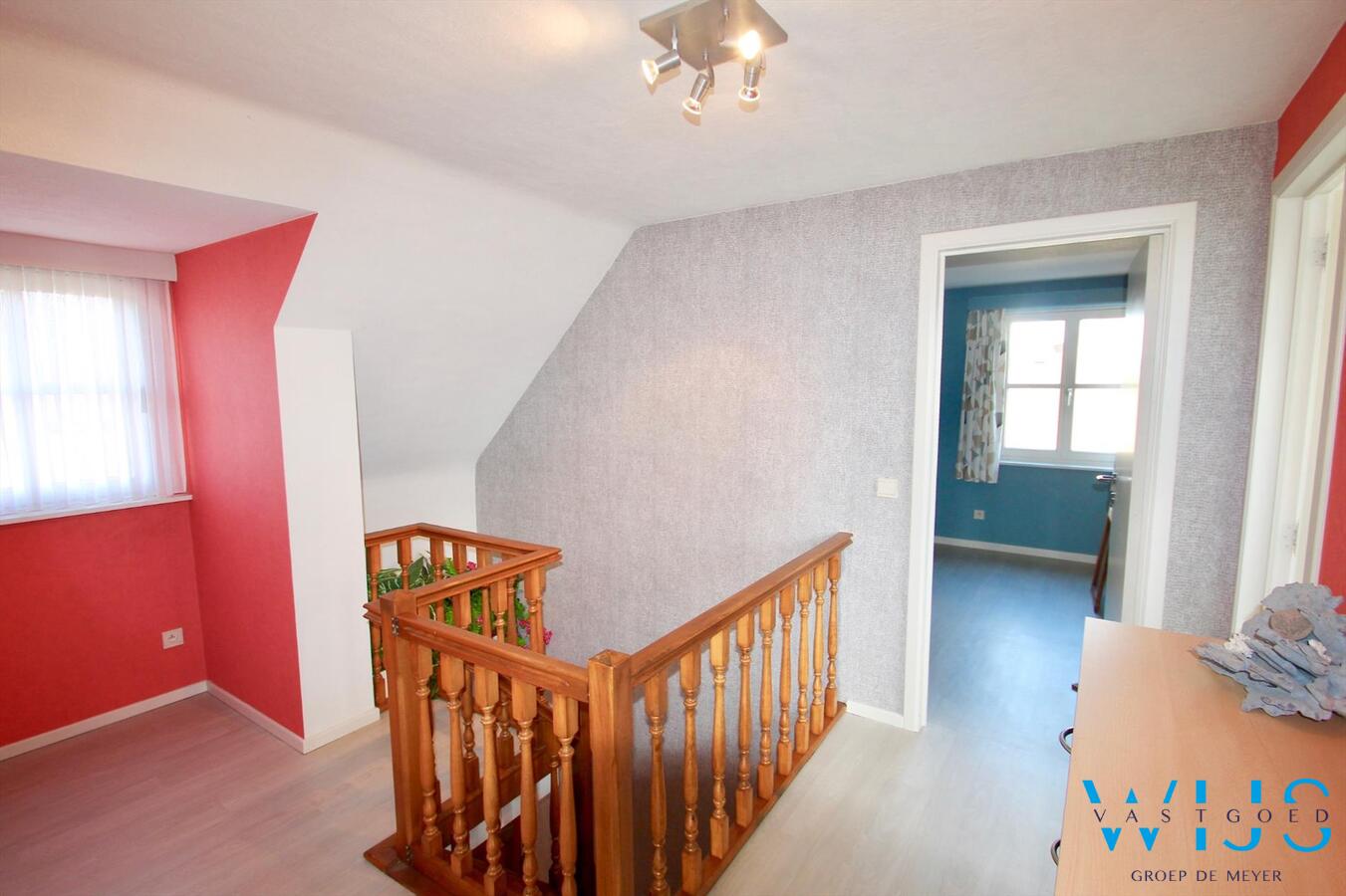 Volwaardig woonhuis met zongerichte tuin op absolute toplocatie in Ertvelde! 