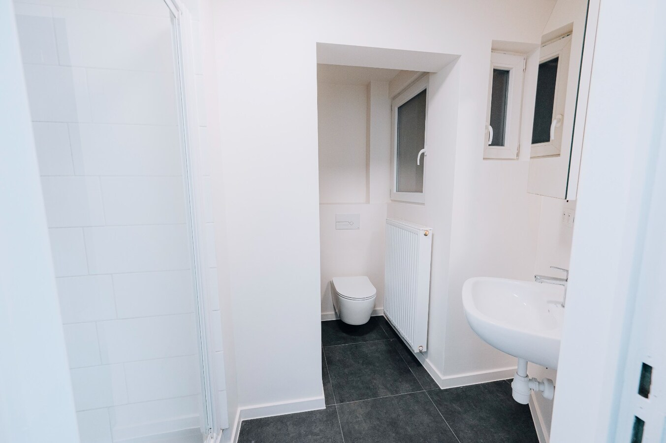 Ruim en lichtrijk 1-slaapkamerappartement op centrale locatie nabij park en centrum 