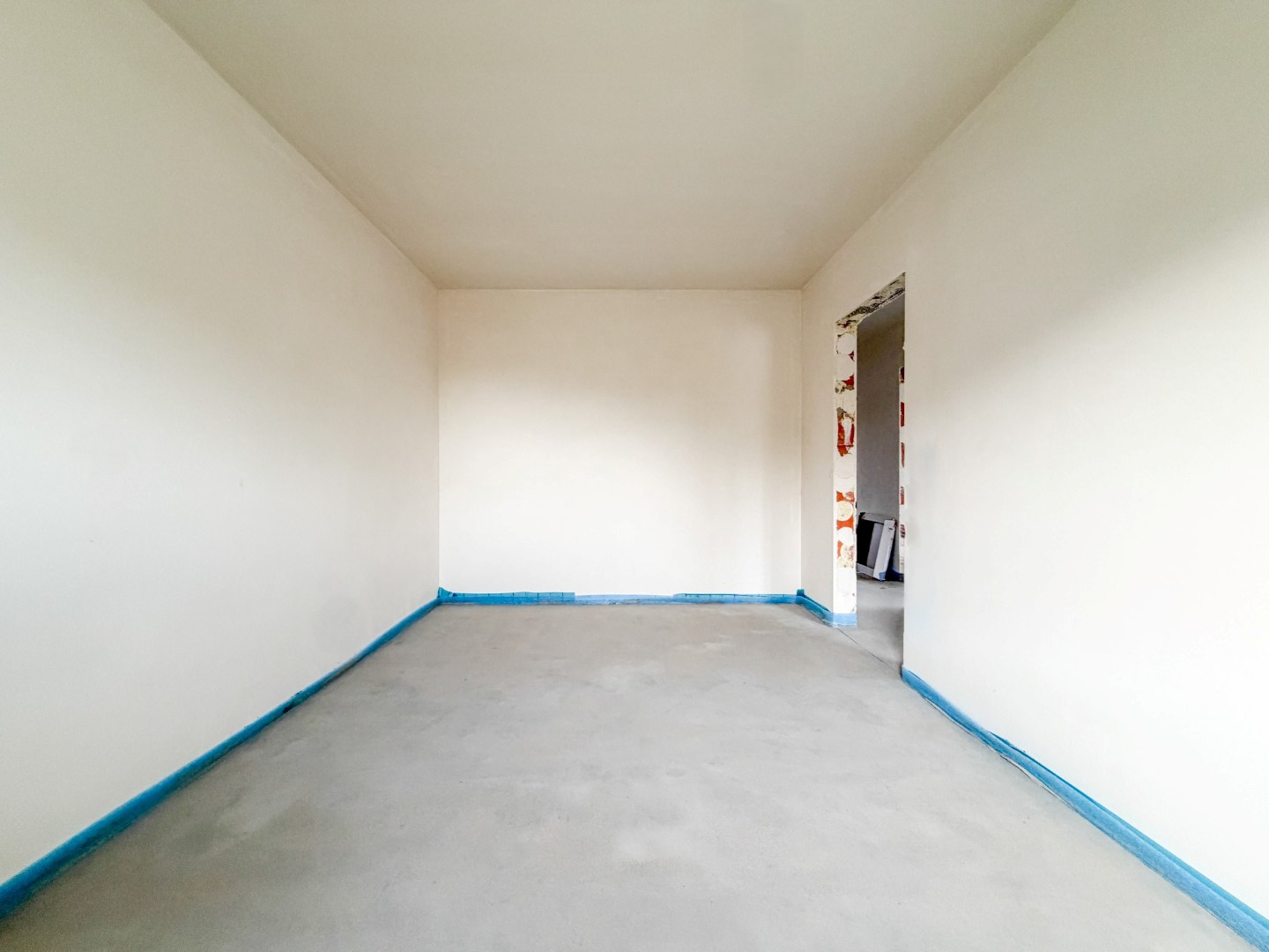 Rustig gelegen energiezuinige nieuwbouwwoning met 4 slpk, op ruim perceel, Torhout. 