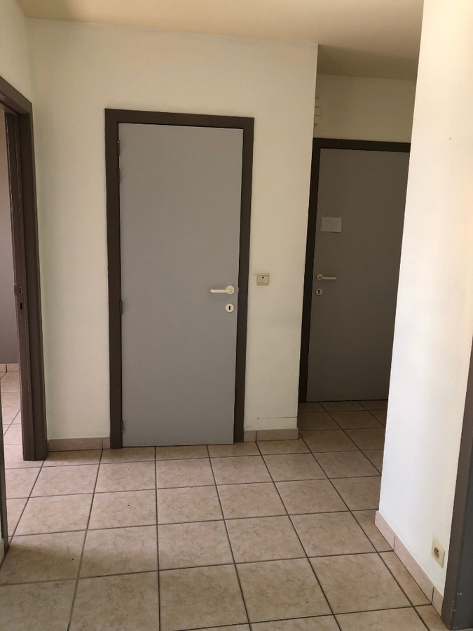 Tijdloos 2 slaapkamer appartement te centrum Asper (GEEN VASTE KOSTEN!) 