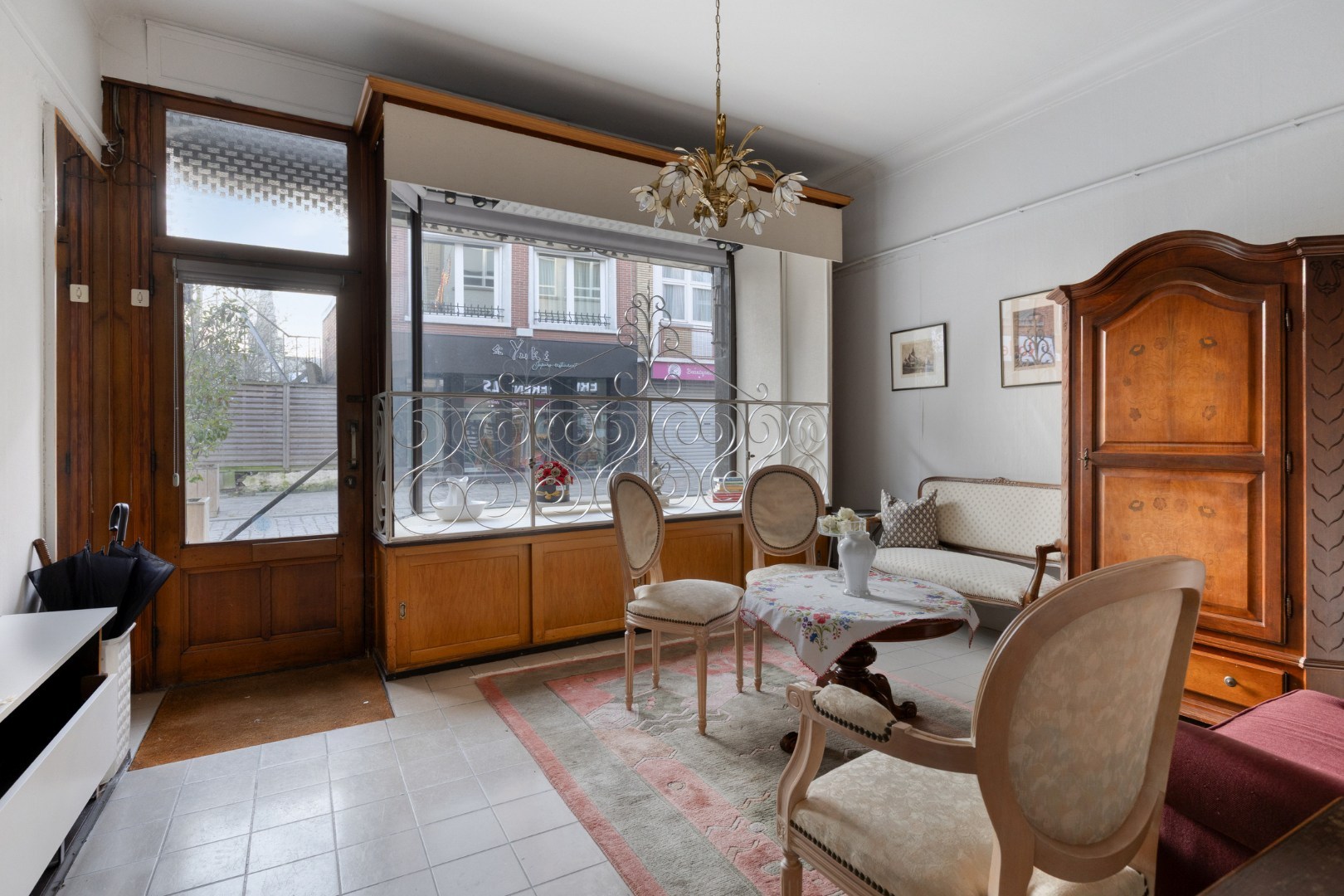 Handelswoning met 4 slpk. op een toplocatie in het hart van Herentals 