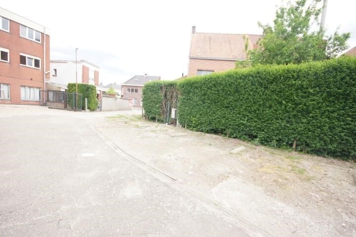 Te huur parkeerplaats - Geel