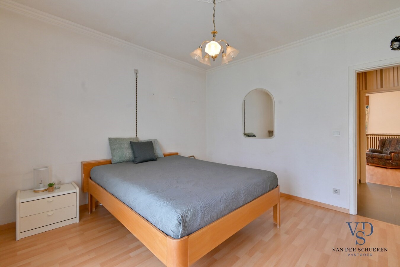 Tijdloze villa (alles op gelijkvloers). 