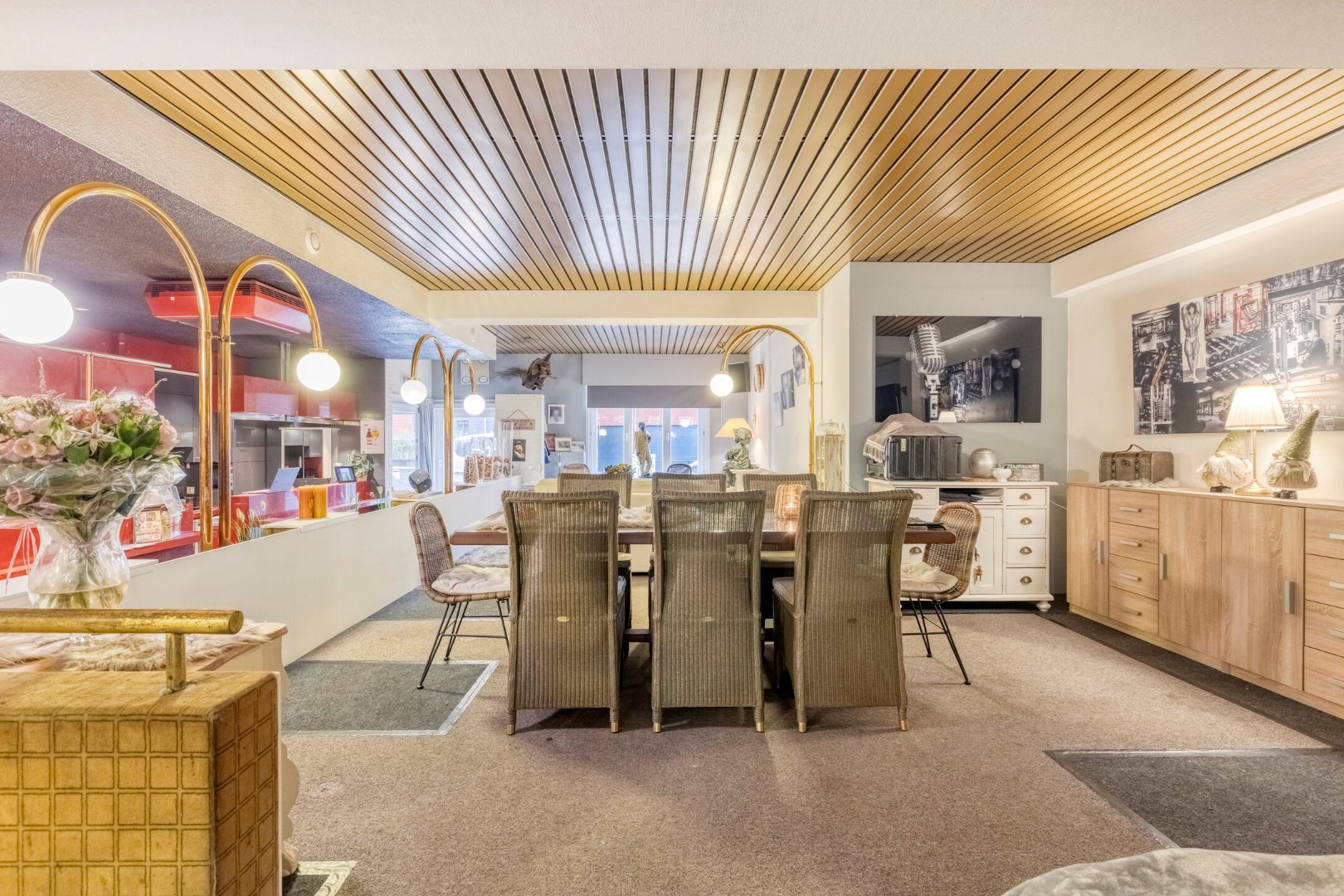 Handelspand van 792m² met tal van mogelijkheden in centrum Herentals 