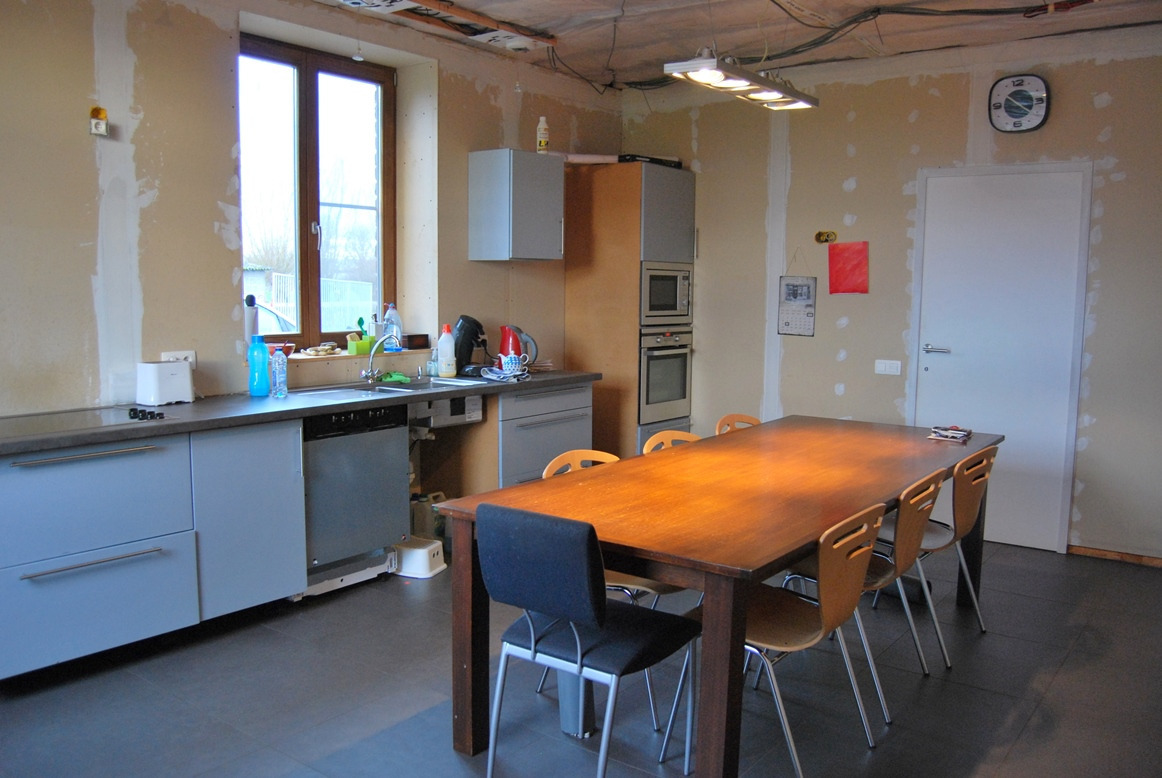 Authentieke, grondig gerenoveerde hoeve op 6470m² te Nazareth 