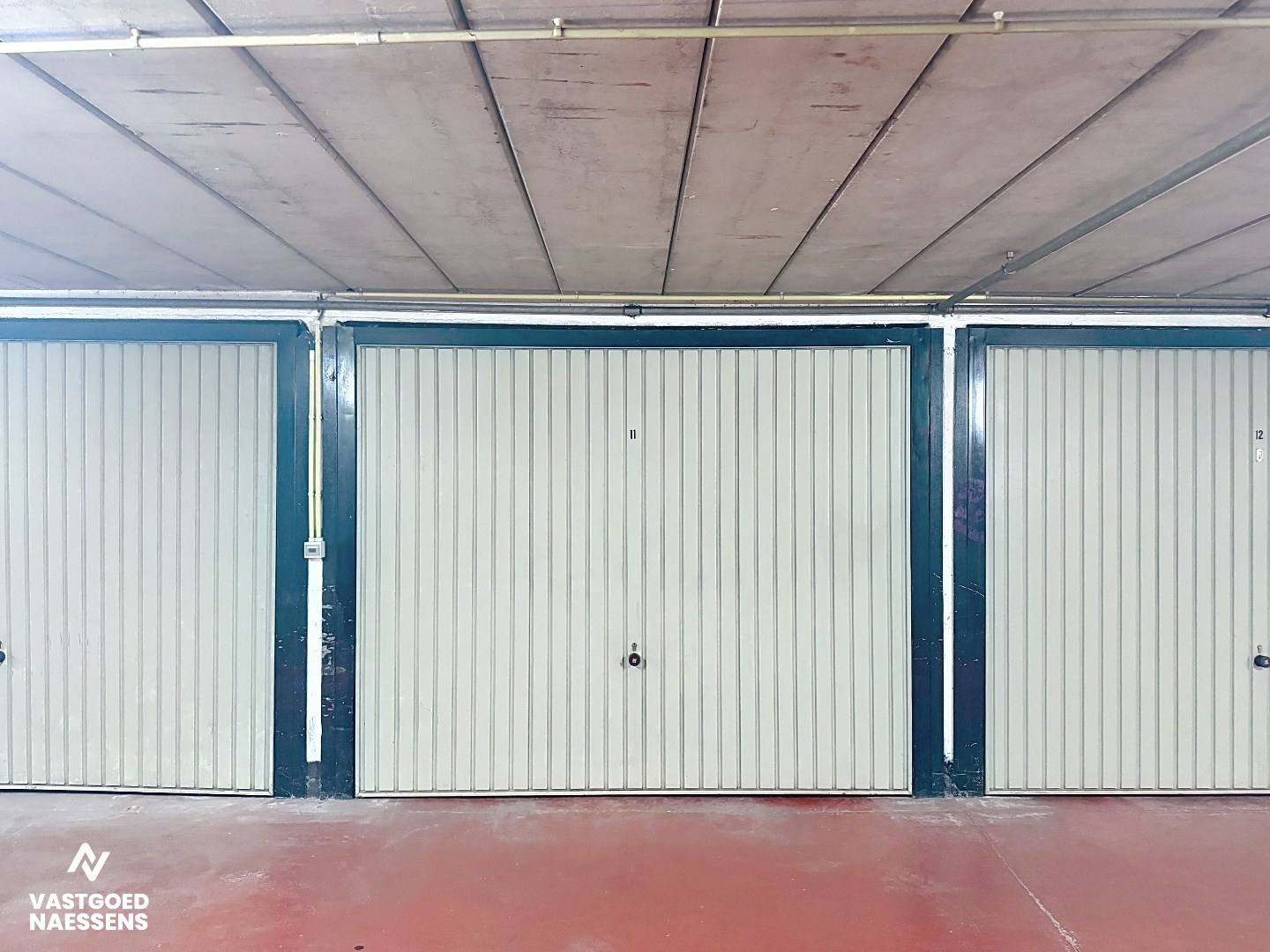 GARAGEBOX VLAKBIJ ZEEDIJK 