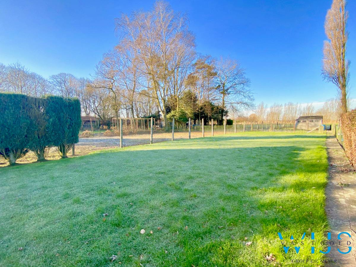 Tof gezellig woonhuis op een prachtig ruim perceel te Boekhoute ! 