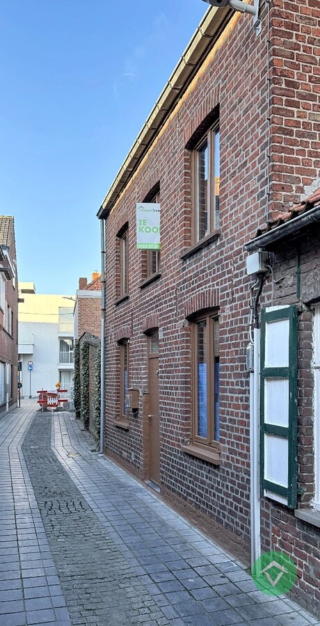 Instapklare woning met 4 slaapkamers in centrum van Koekelare 