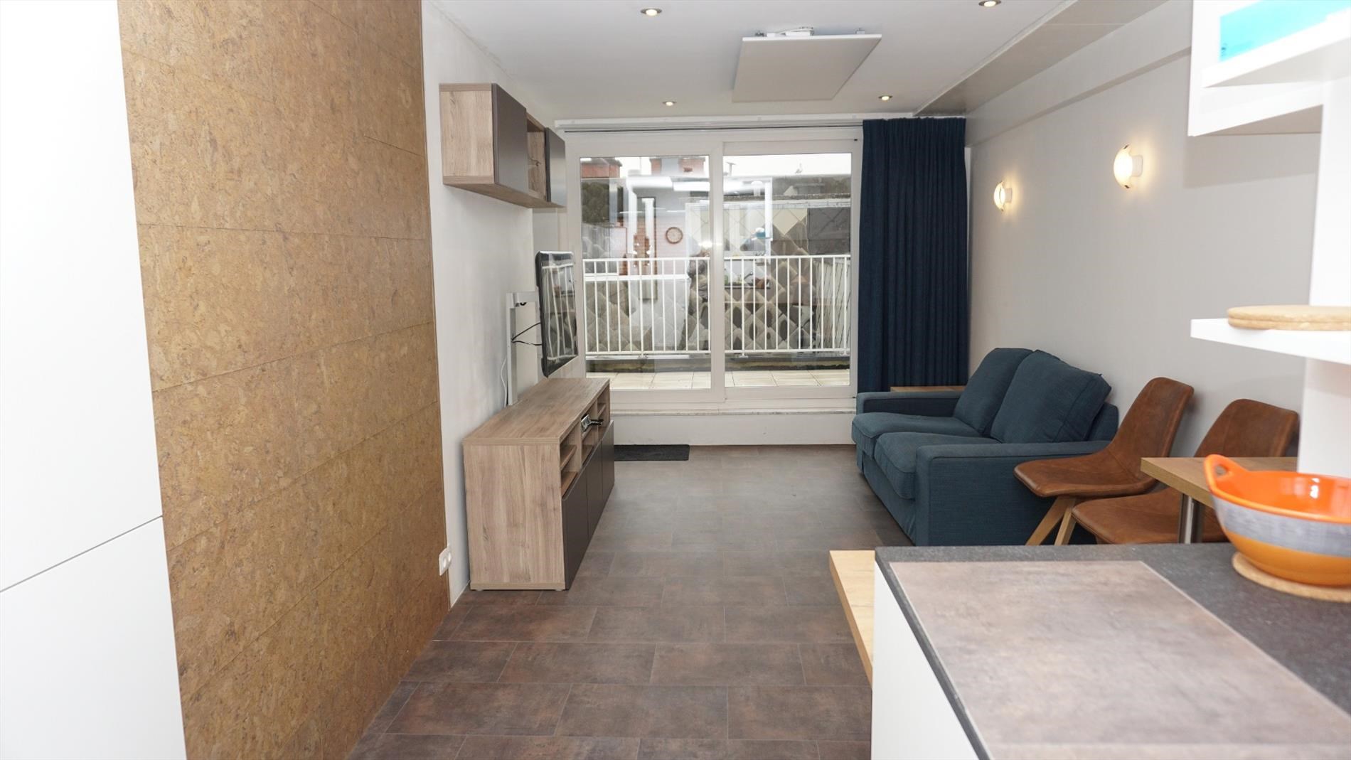 MODERN GEMEUBELD APPARTEMENT 1 SLPK. MET PRACHTIGE TERRASSEN 