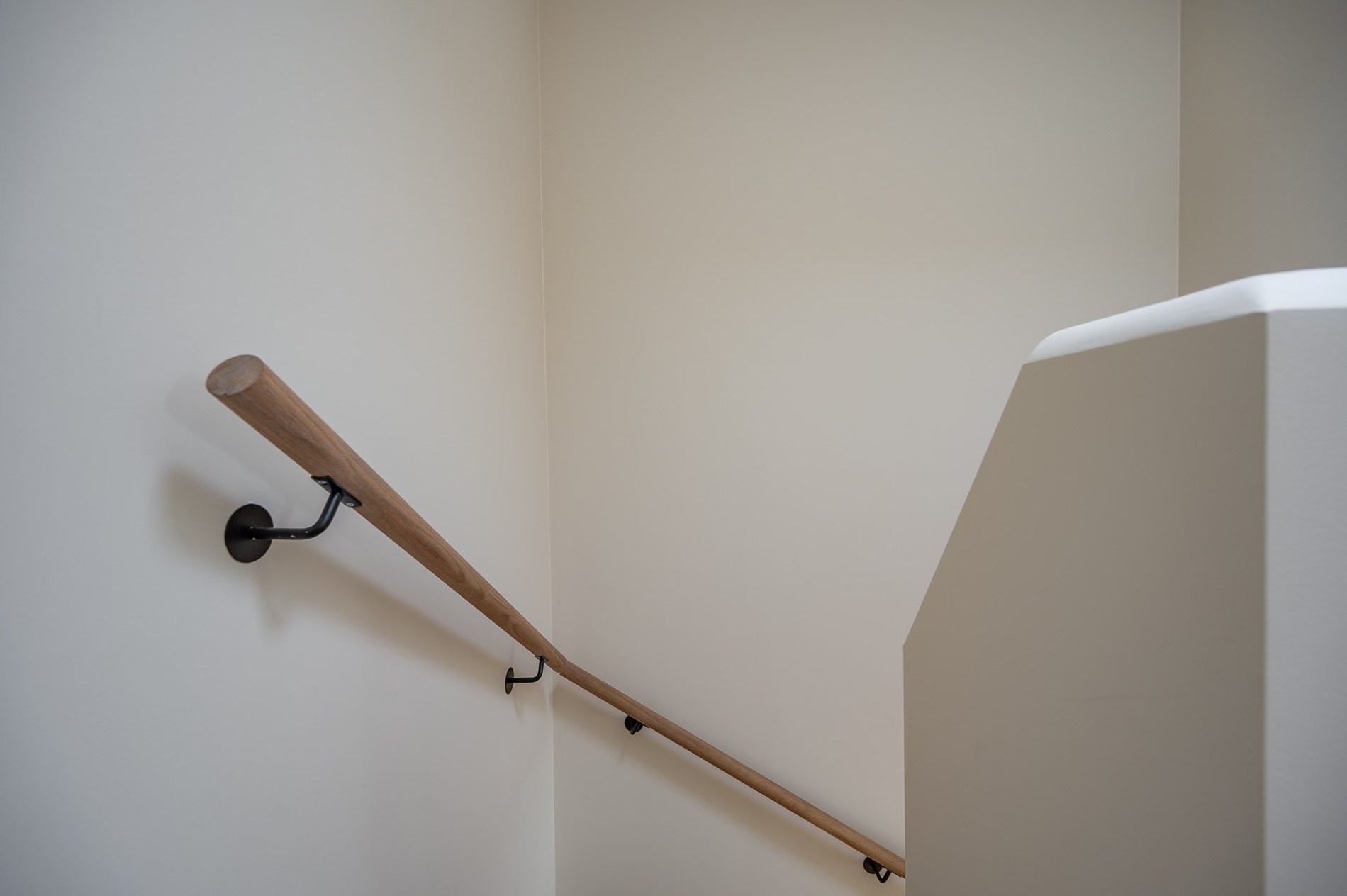 et strand.Magnifique appartement en duplex magnifiquement rénové avec vue latérale sur la mer, 2 chambres à coucher complètes, 2 grandes terrasses et un niveau de finition exceptionnel, situé à quelqu 