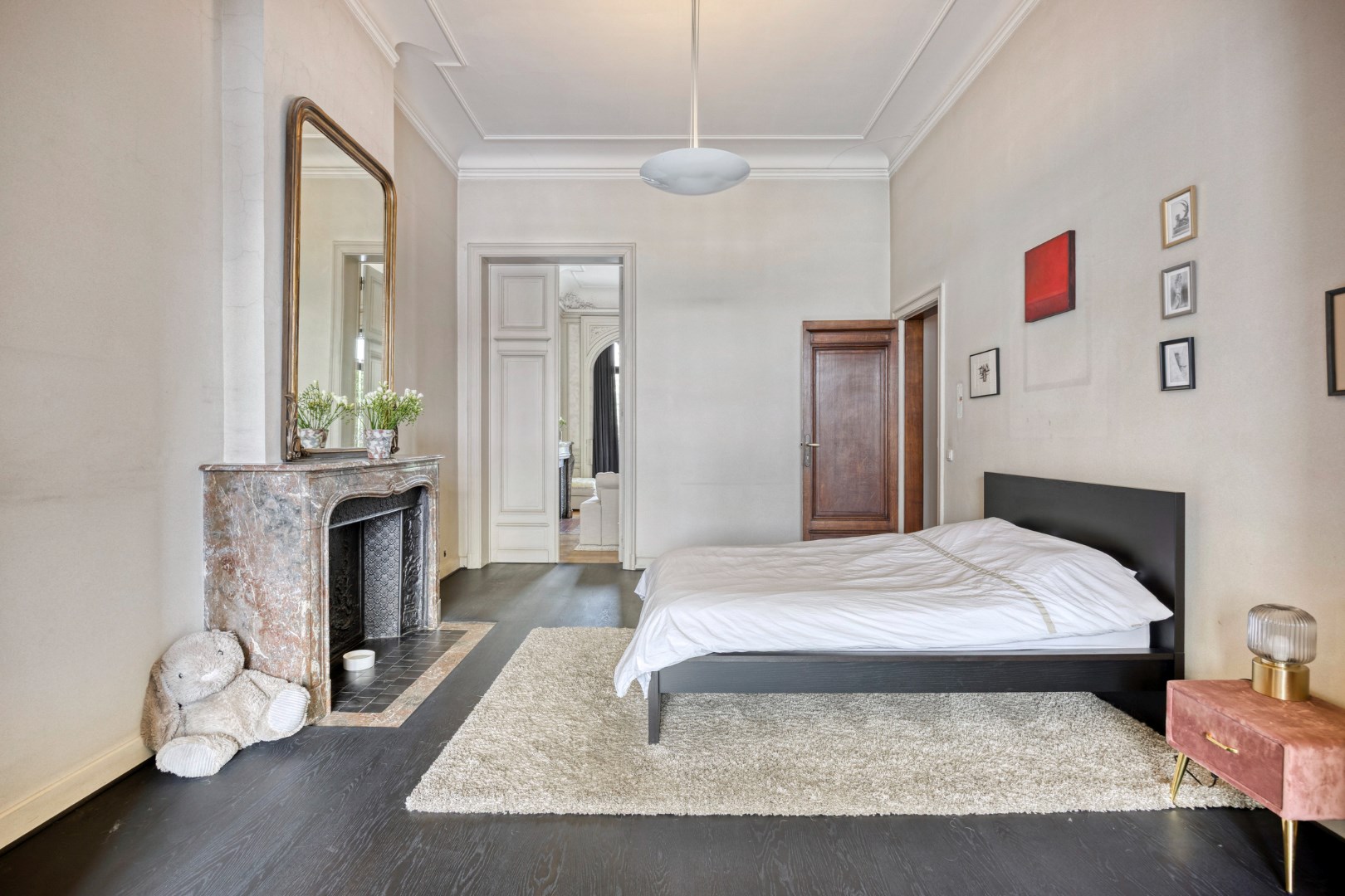 Prachtig herenhuis op de Tiensevest met mogelijkheid tot praktijkruimte - bewoonbare opp. 555 m² 