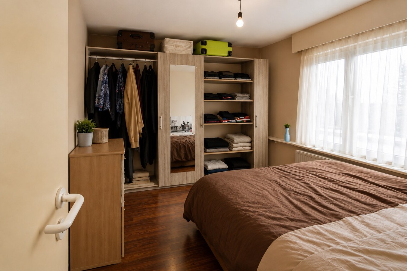 Interessante investeringsopportuniteit: opbrengsteigendom met drie appartementen in Sint-Niklaas 
