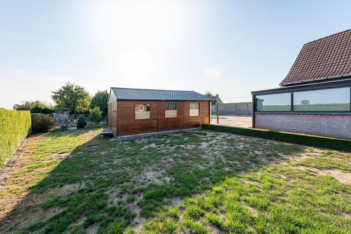 Alleenstaande woning met 3 slaapkamers te Koekelare 