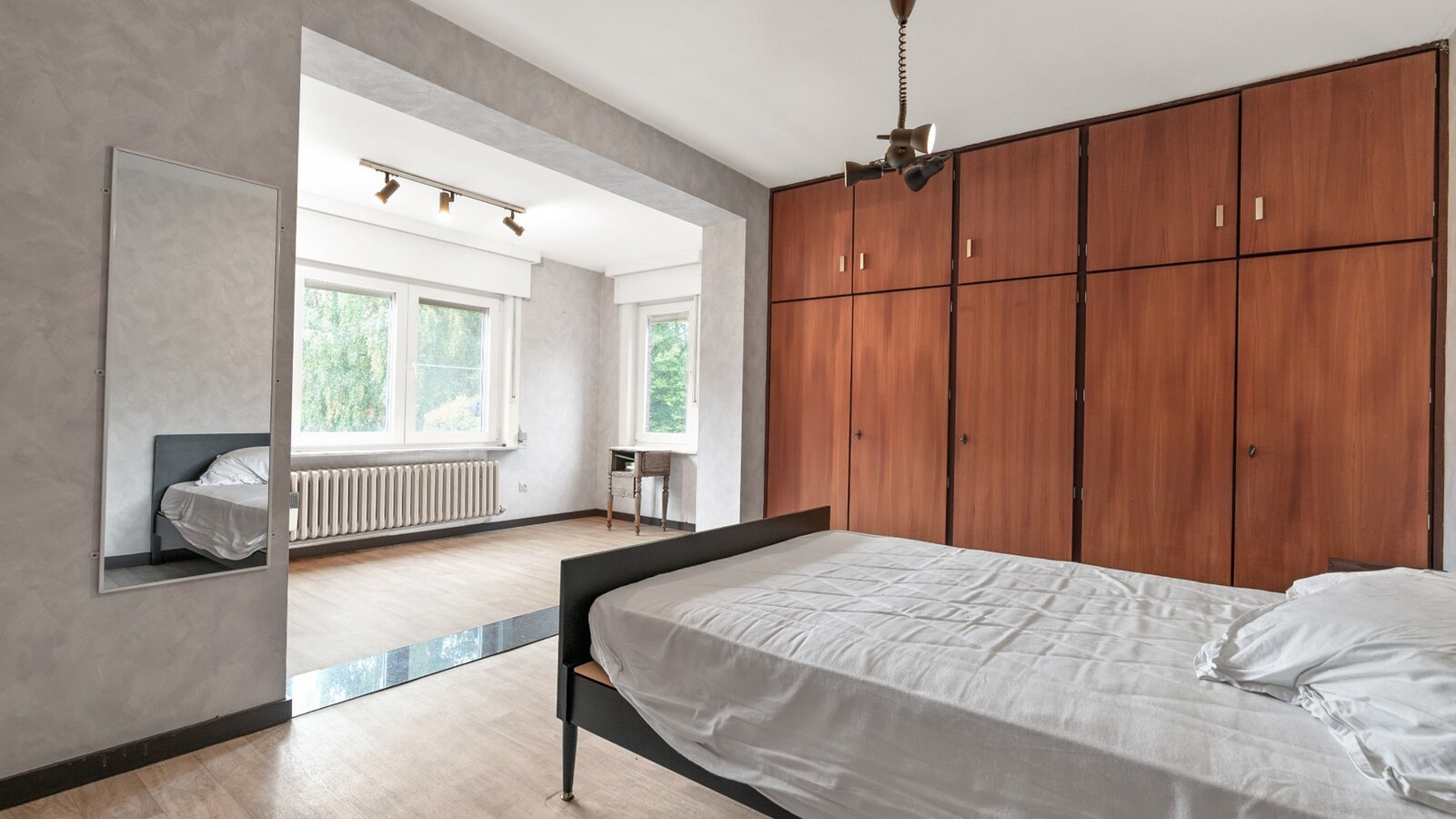 LINDEN centrum - grote woning + tuin 