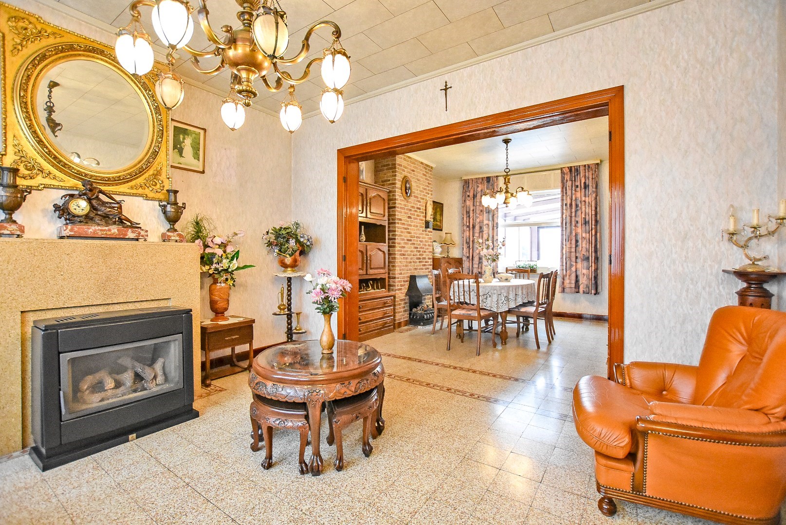 Ruime gezinswoning met zuidgerichte tuin op 477m². 