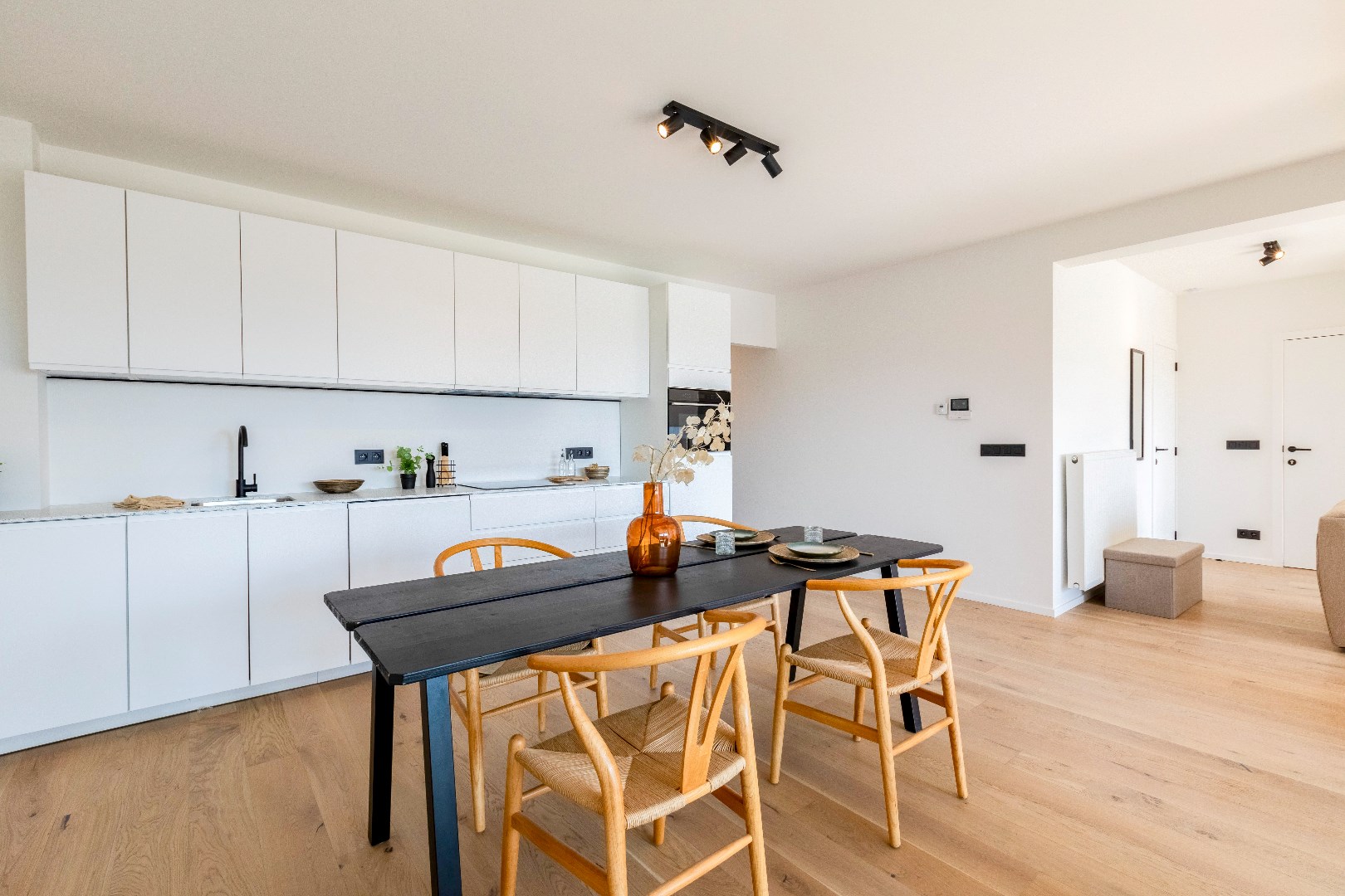 Prachtig gerenoveerd 3 slaapkamerappartement  met  uniek zicht 