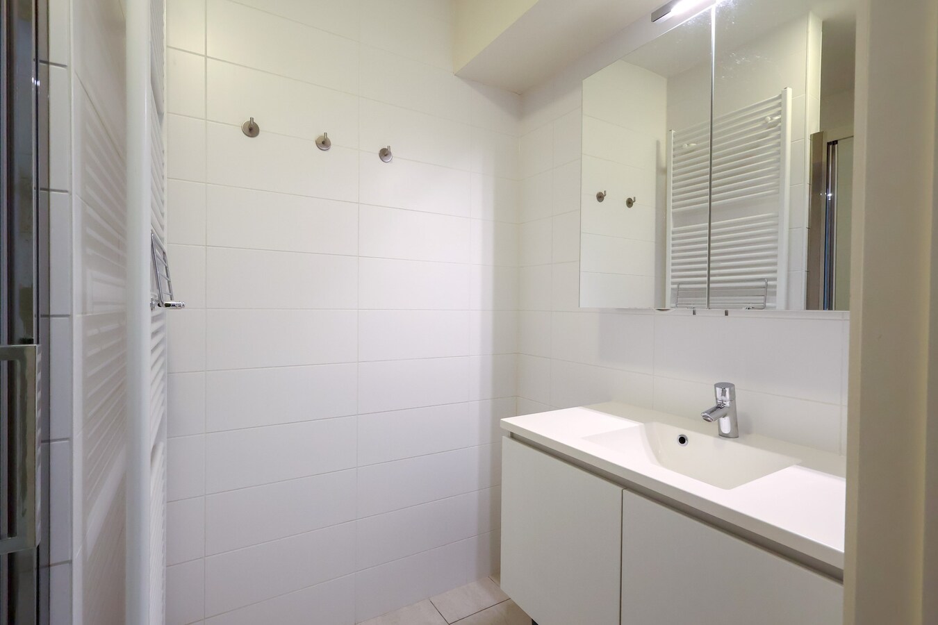 Ruim appartement met 3 slaapkamers en 2 badkamers en hoekterras 