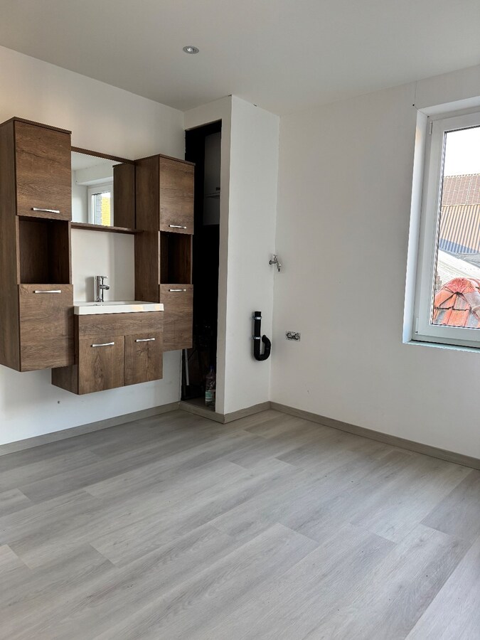 Appartement met 4 slaapkamers en garage te Kortemark 