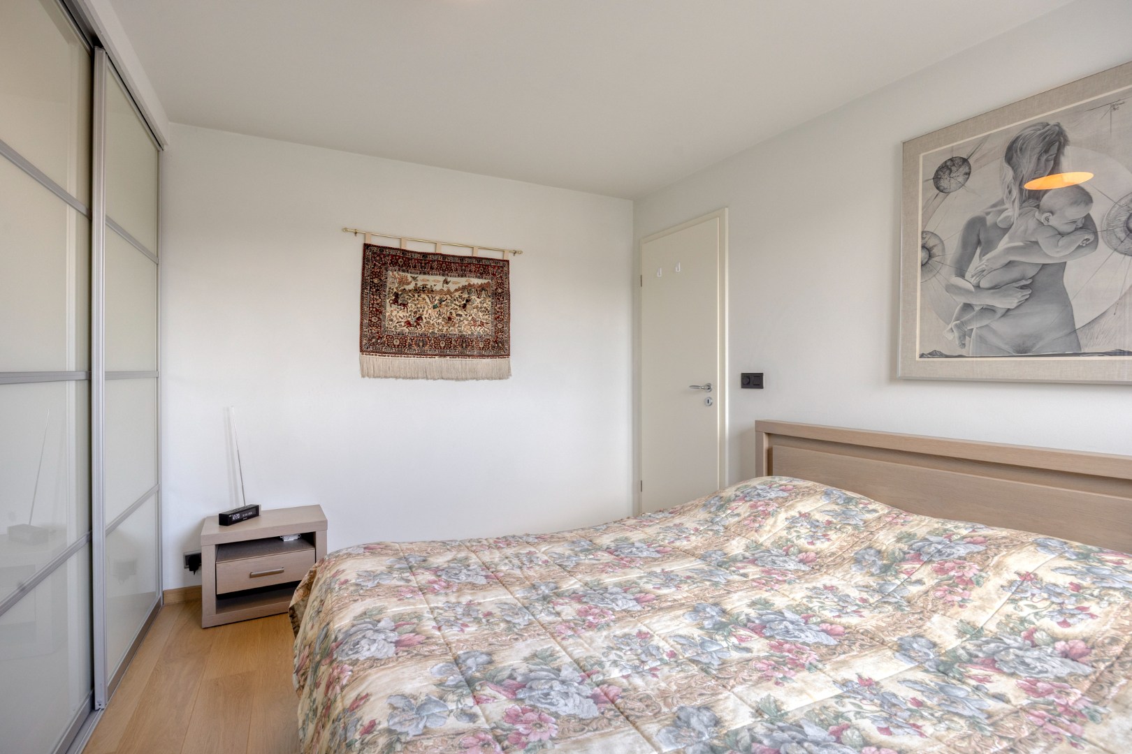 Instapklare penthouse met 2 slaapkamers en terras van 60m² , 4 kelders en garagebox in Korbeek-Lo! – EPC 199 kWh/m² - bewoonbare opp. 131 m² 