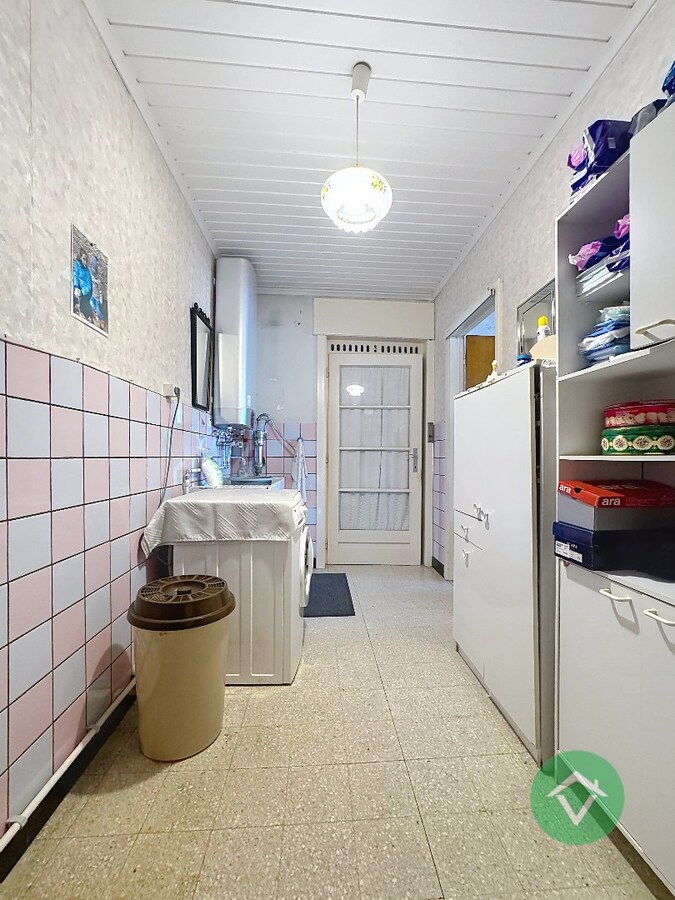 Woning met 3 slaapkamers en garage te Eernegem 