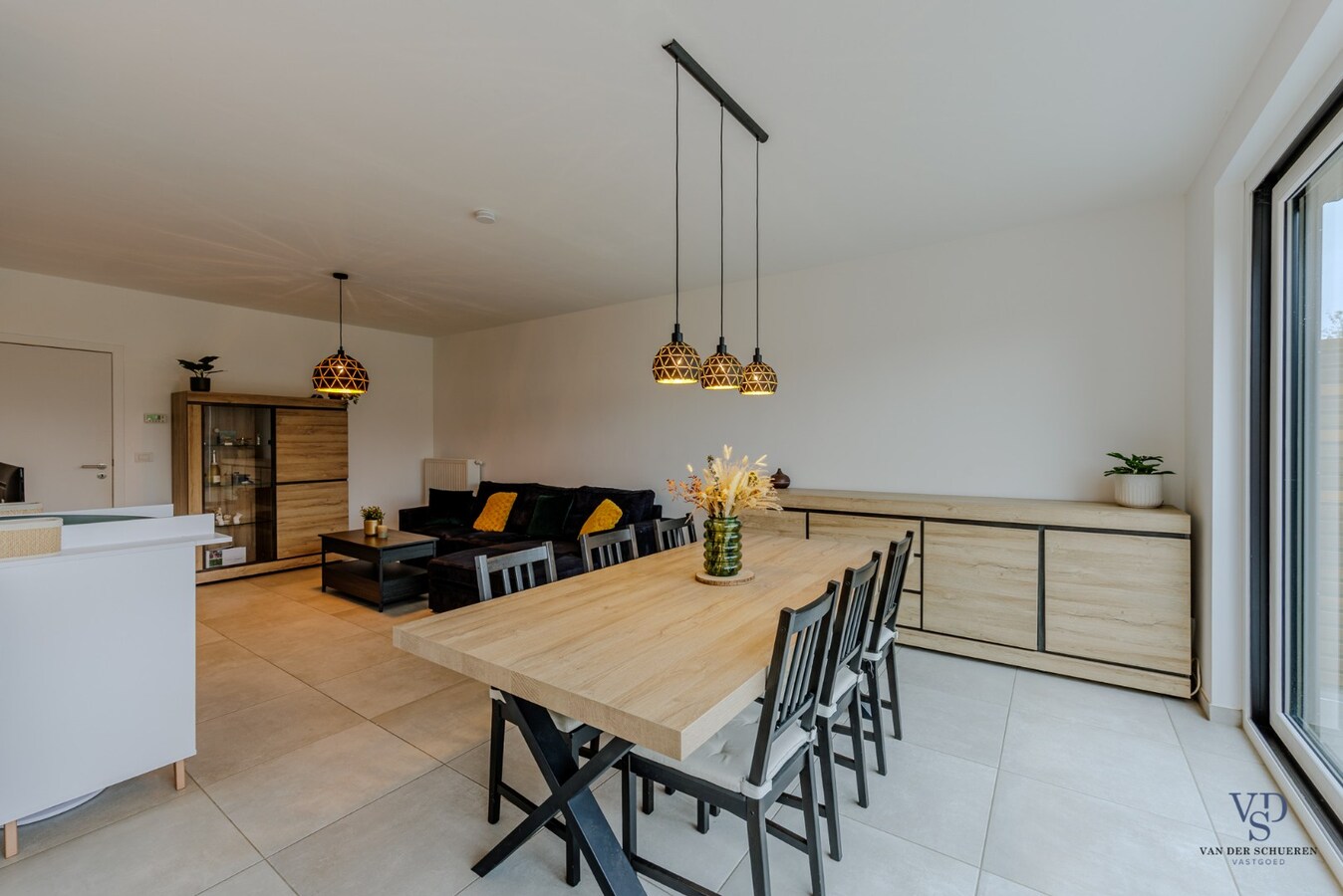 Recente, quasi-nieuwbouwwoning – instapklaar en energiezuinig (BEN) 